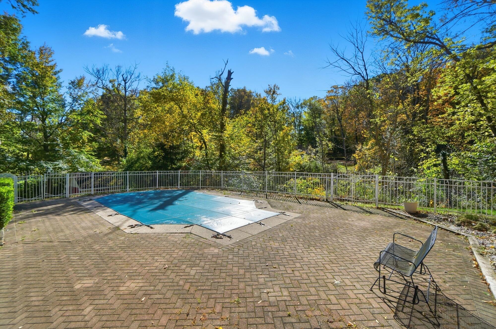 917 White Oak Drive, Springfield, Ohio 45504