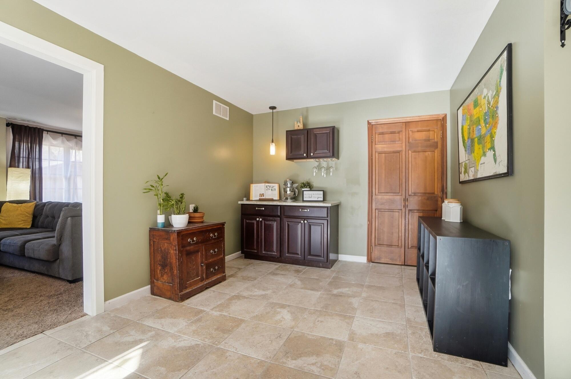 917 White Oak Drive, Springfield, Ohio 45504