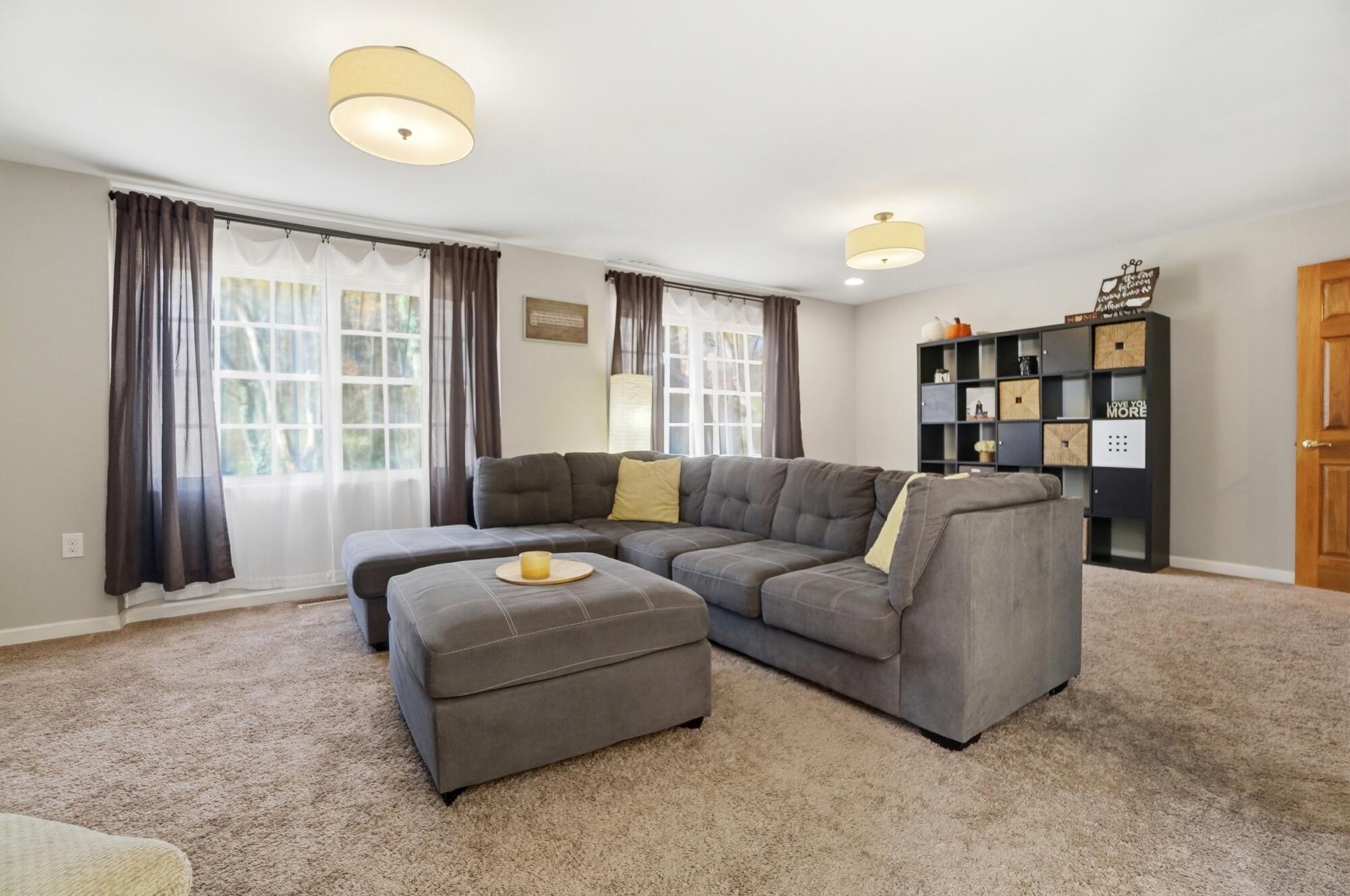 917 White Oak Drive, Springfield, Ohio 45504