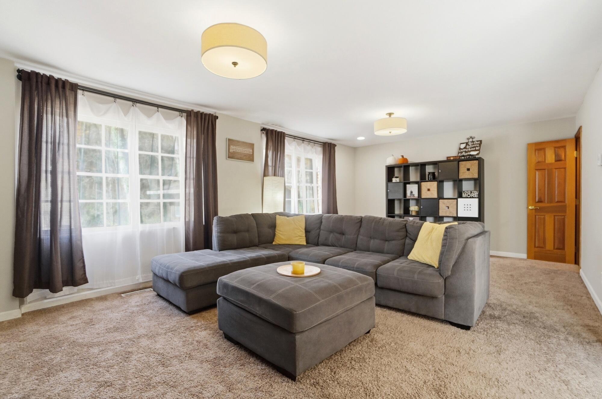 917 White Oak Drive, Springfield, Ohio 45504