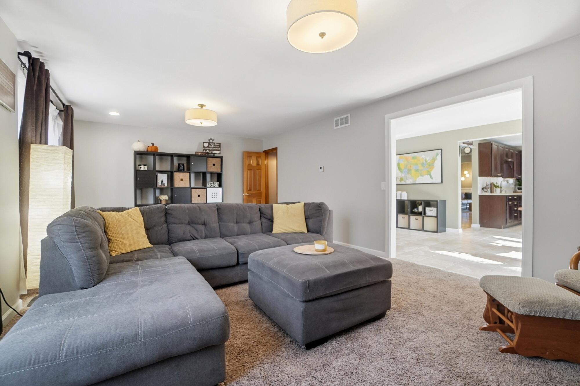 917 White Oak Drive, Springfield, Ohio 45504