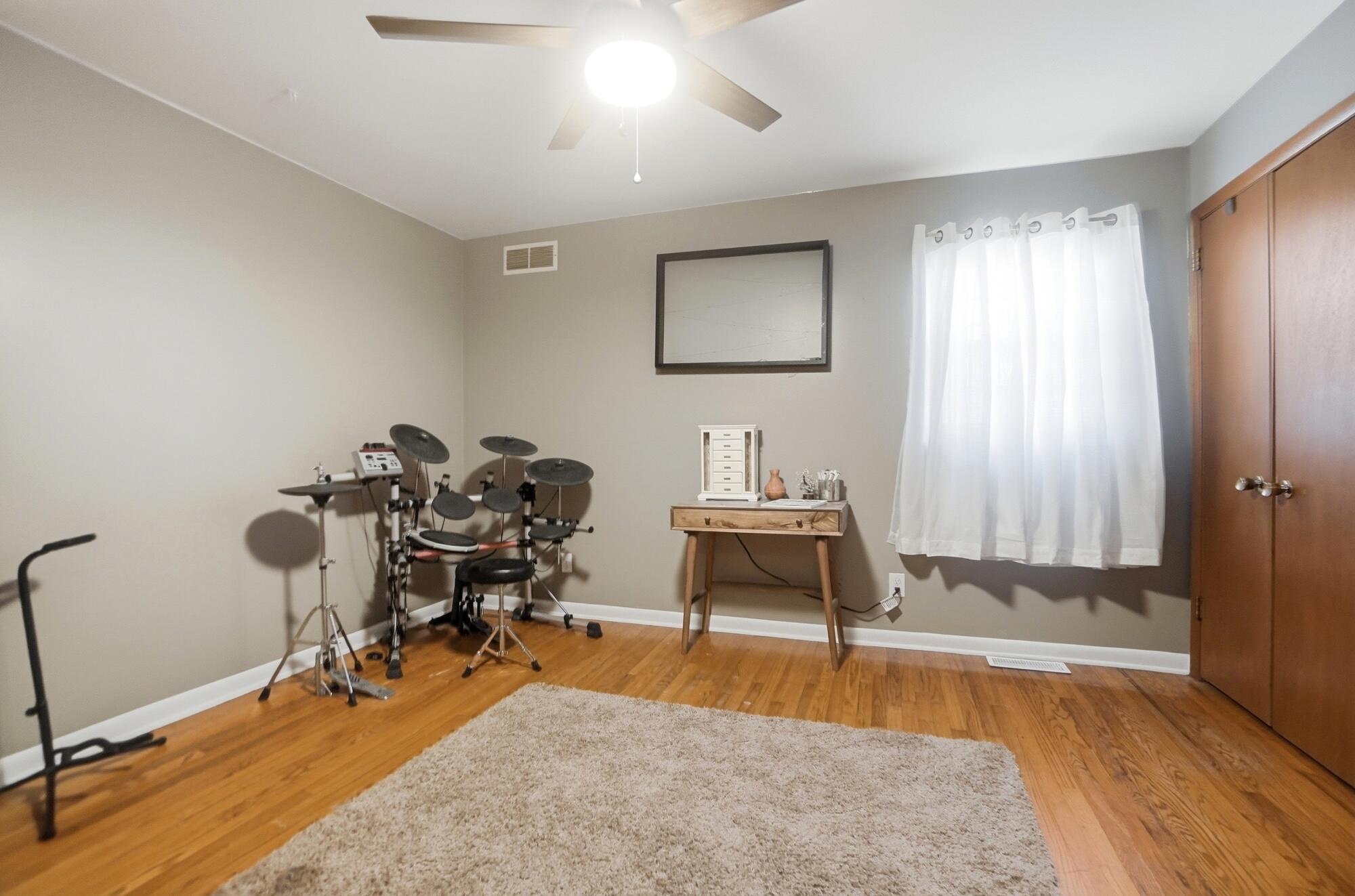 917 White Oak Drive, Springfield, Ohio 45504