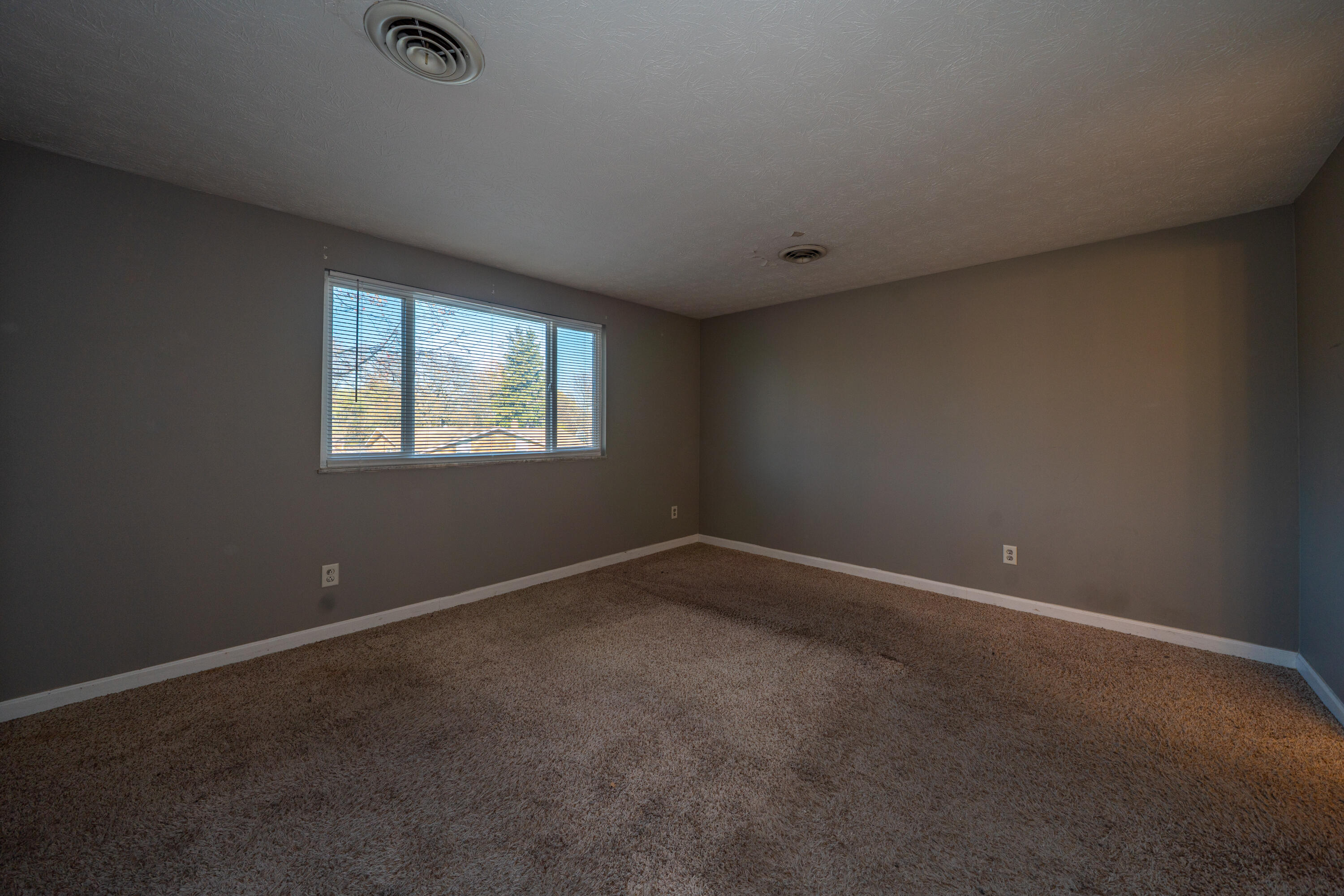 4620 Nowak Avenue, Huber Heights, Ohio 45424