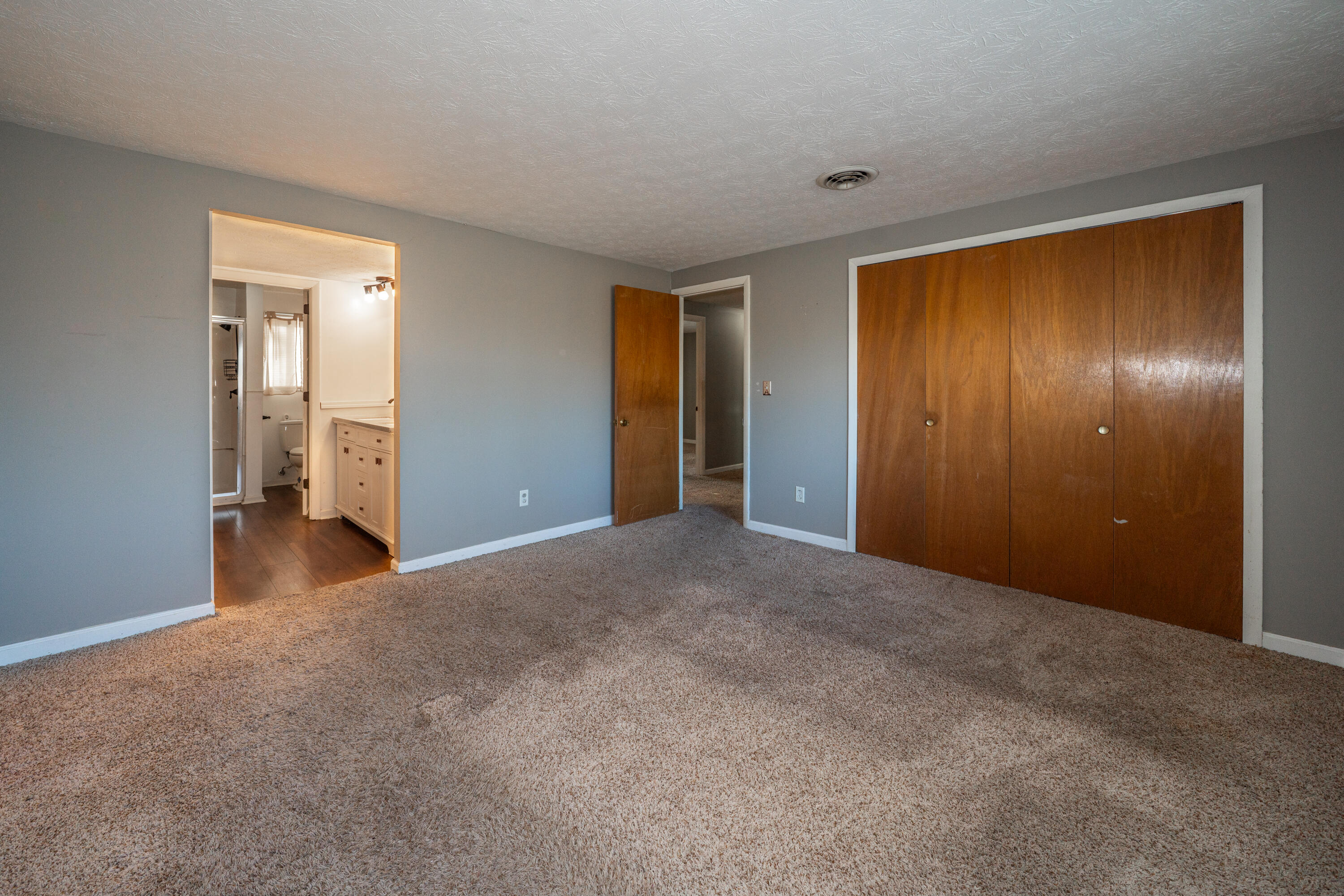 4620 Nowak Avenue, Huber Heights, Ohio 45424