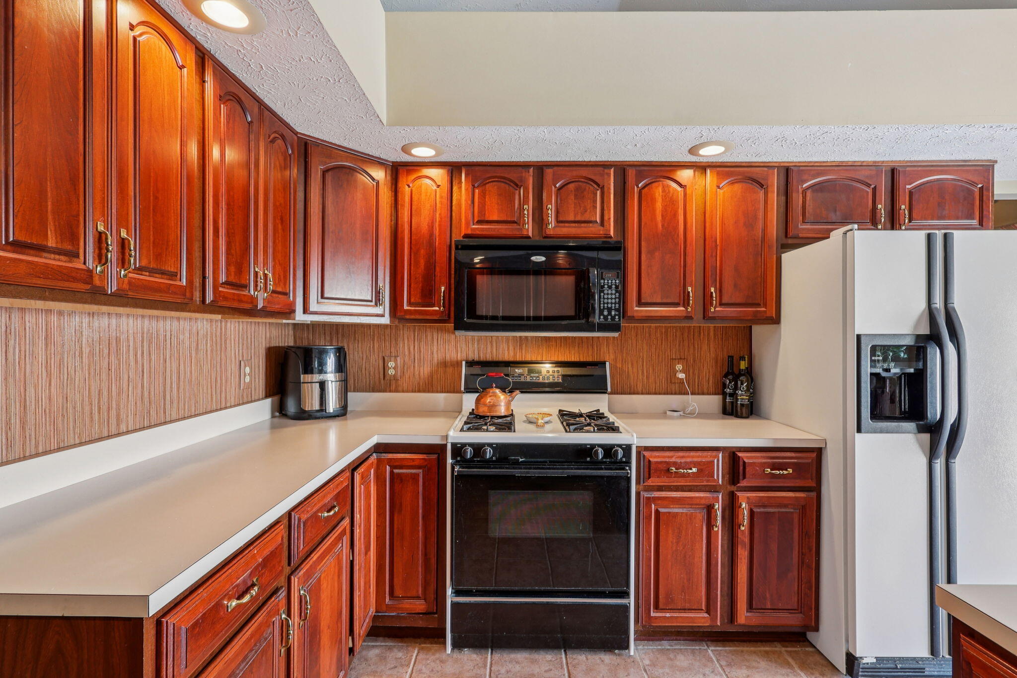 915 Winston Lane, Tipp City, Ohio 45371