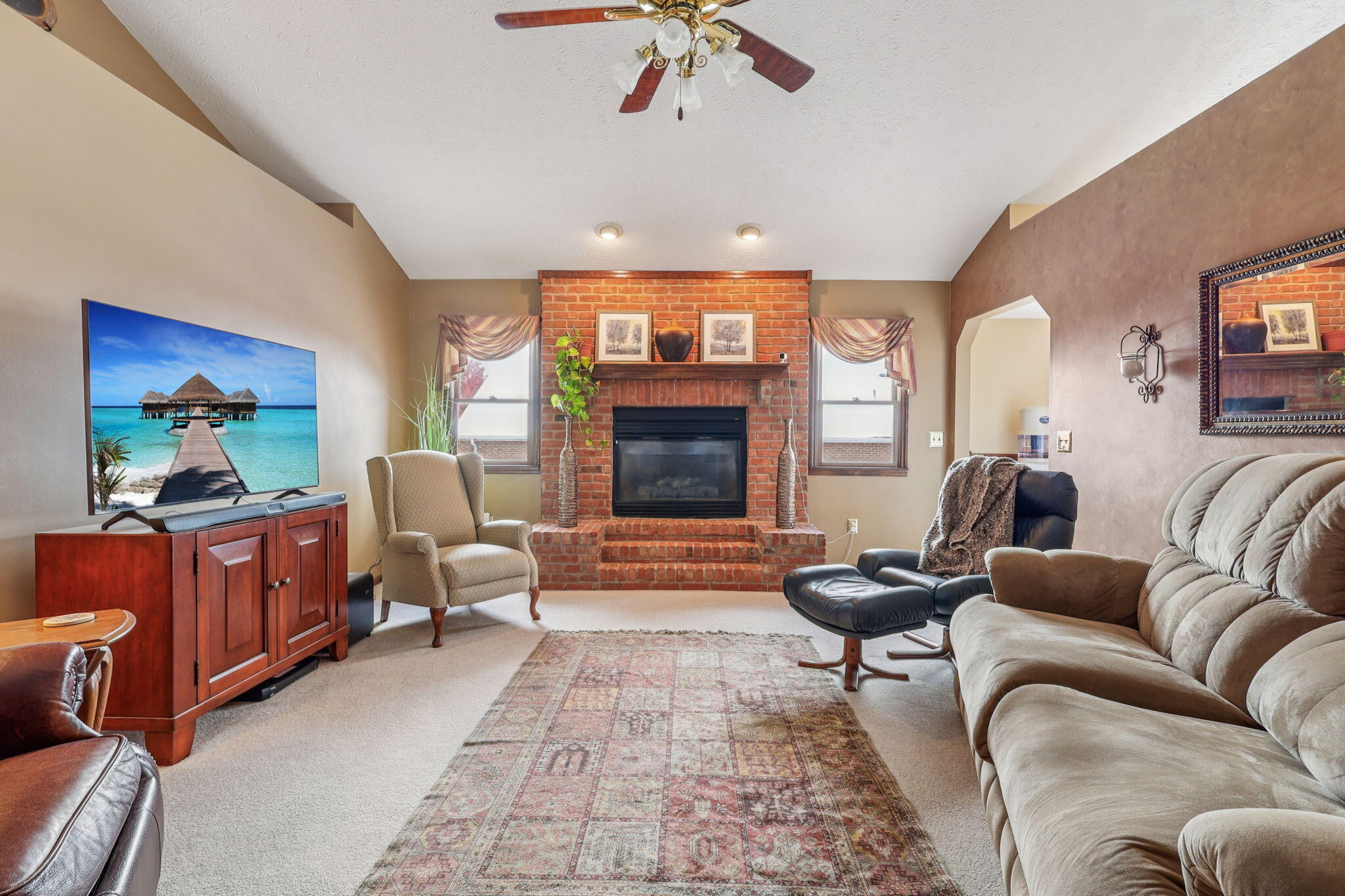 915 Winston Lane, Tipp City, Ohio 45371