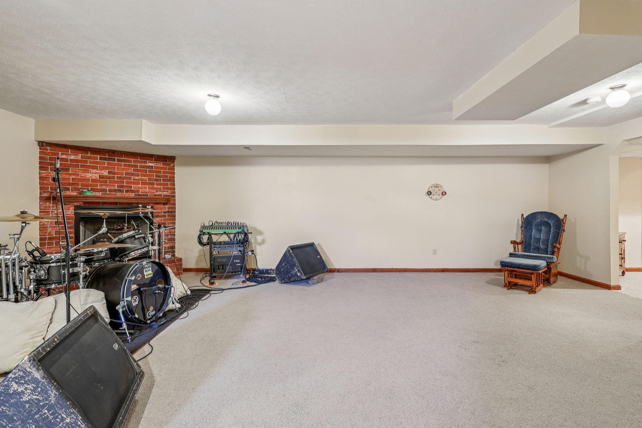 915 Winston Lane, Tipp City, Ohio 45371