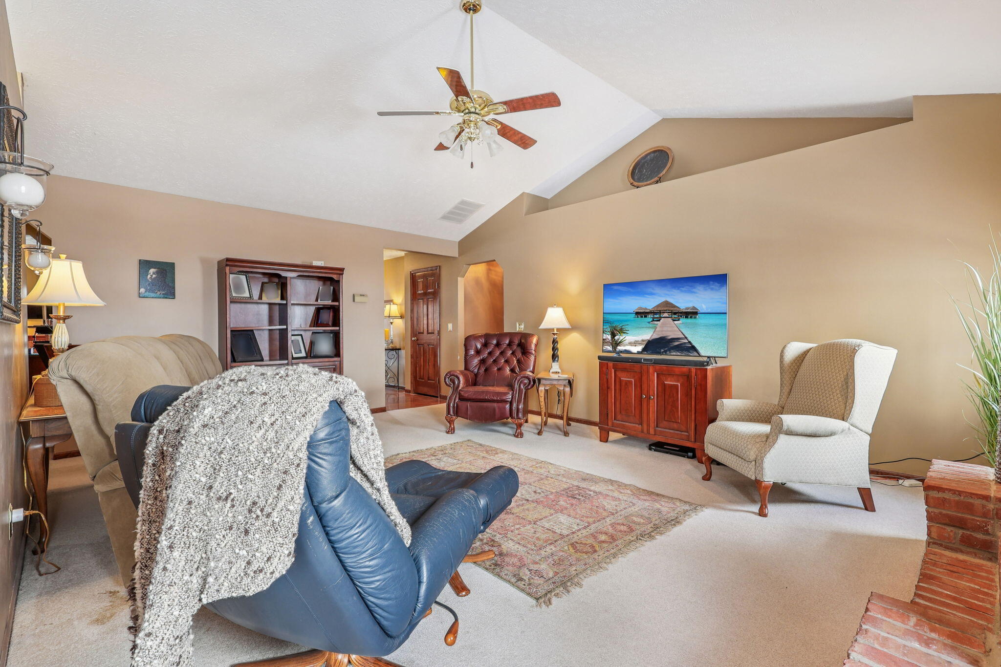 915 Winston Lane, Tipp City, Ohio 45371