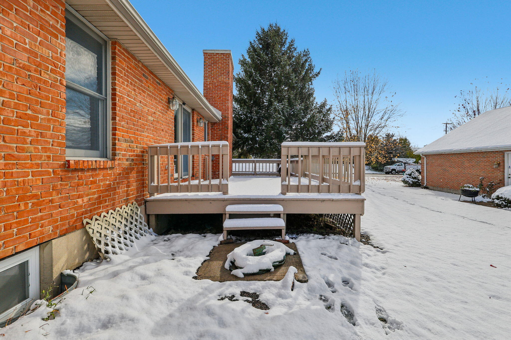 915 Winston Lane, Tipp City, Ohio 45371