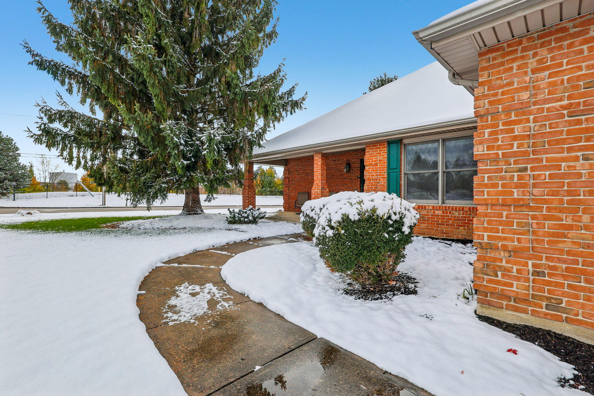 915 Winston Lane, Tipp City, Ohio 45371