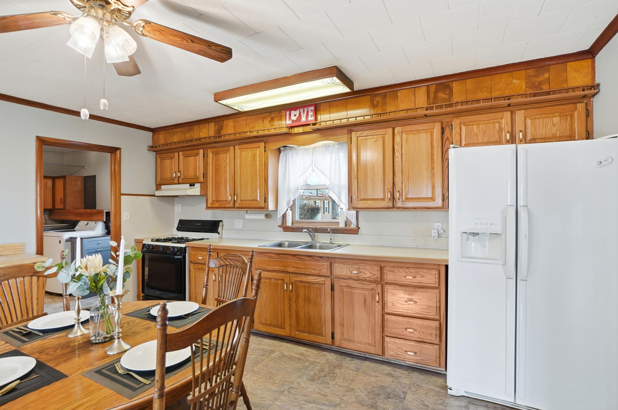 8990 Crescent Street, Lakeview, Ohio 43331