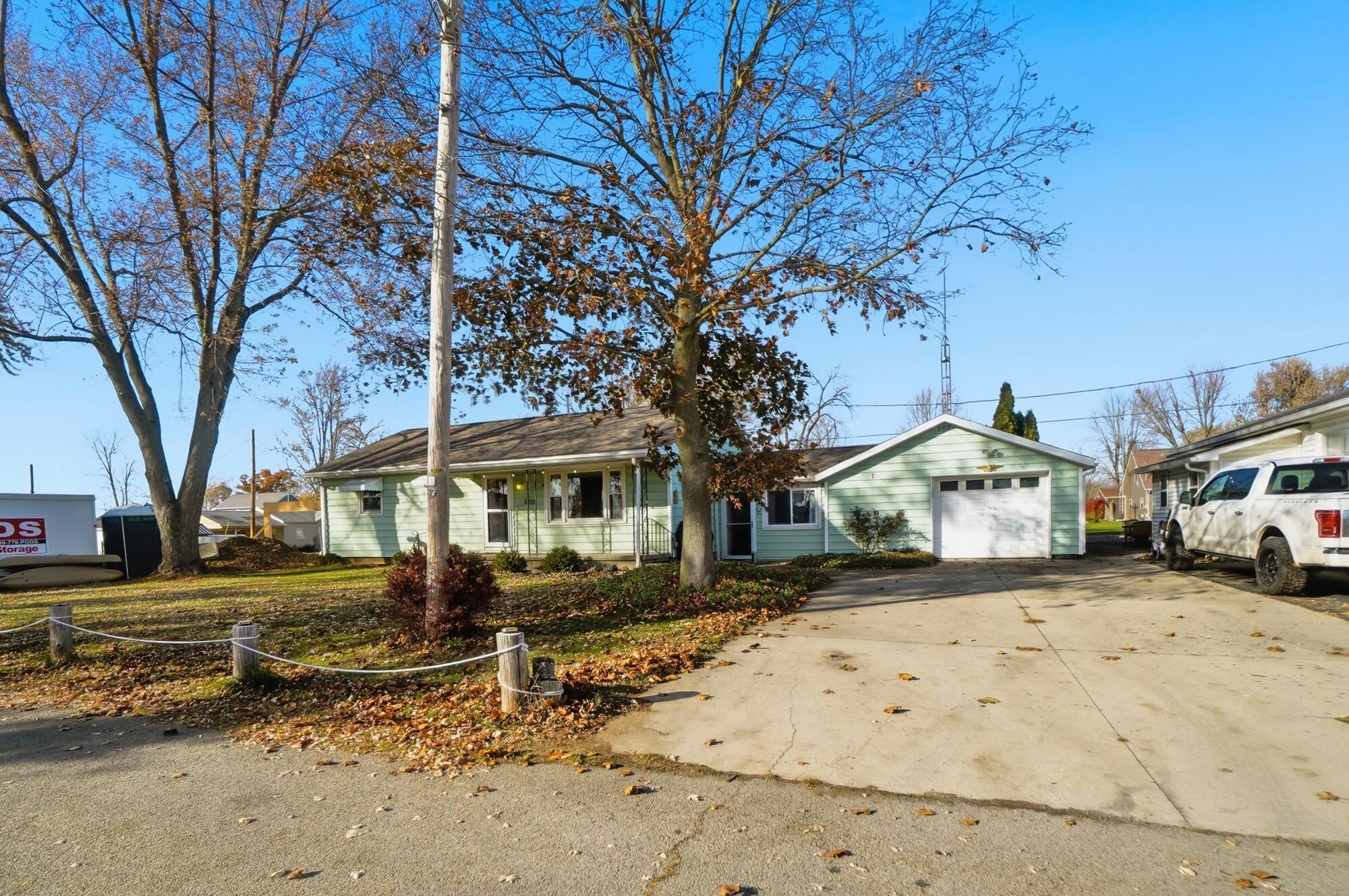 8990 Crescent Street, Lakeview, Ohio 43331