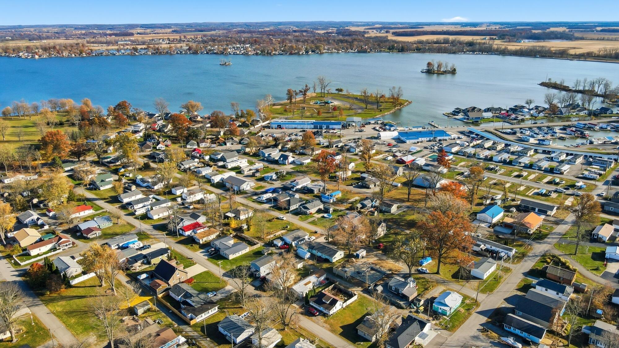 8990 Crescent Street, Lakeview, Ohio 43331