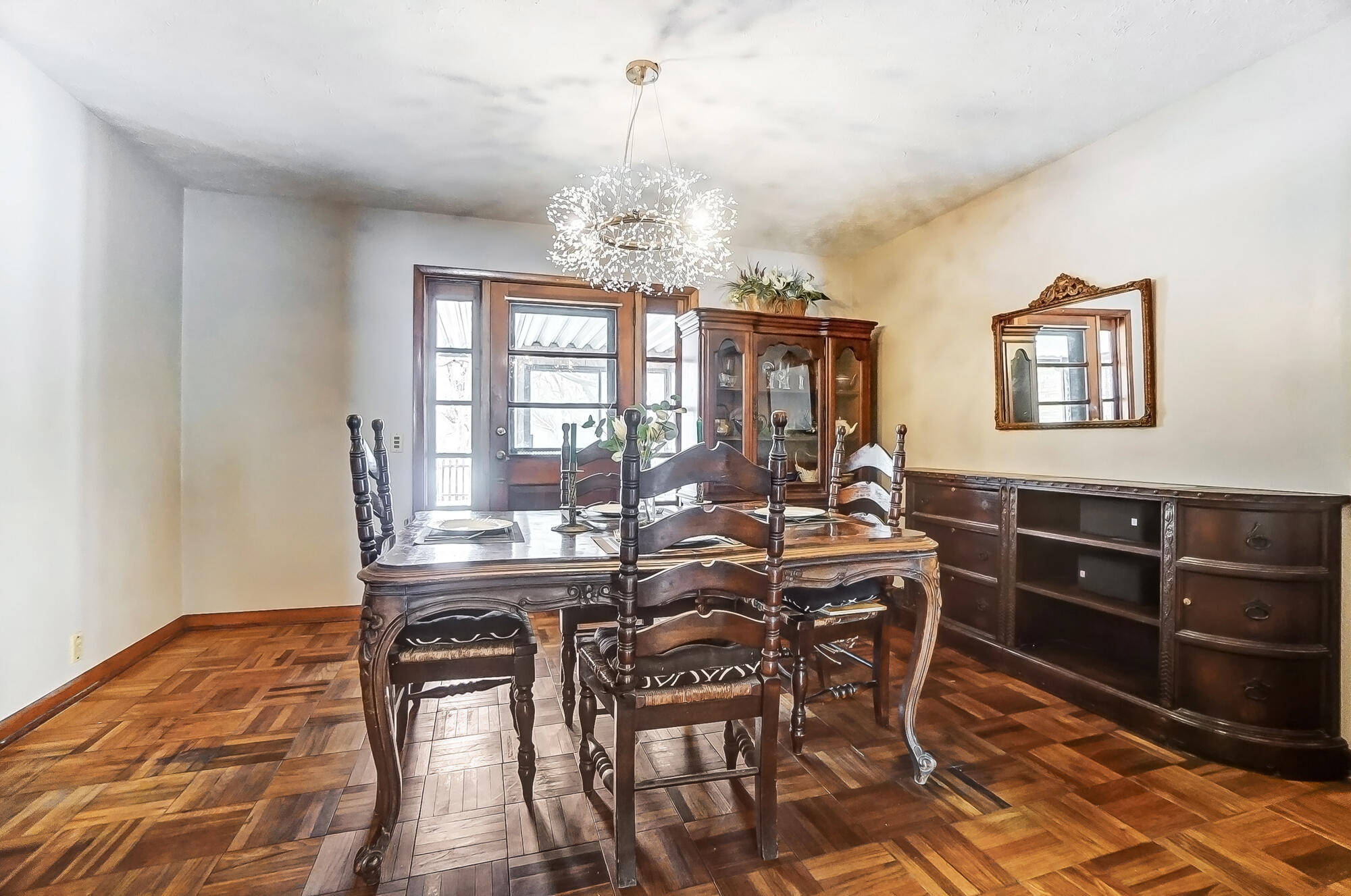 709 Shrine Road, Springfield, Ohio 45504