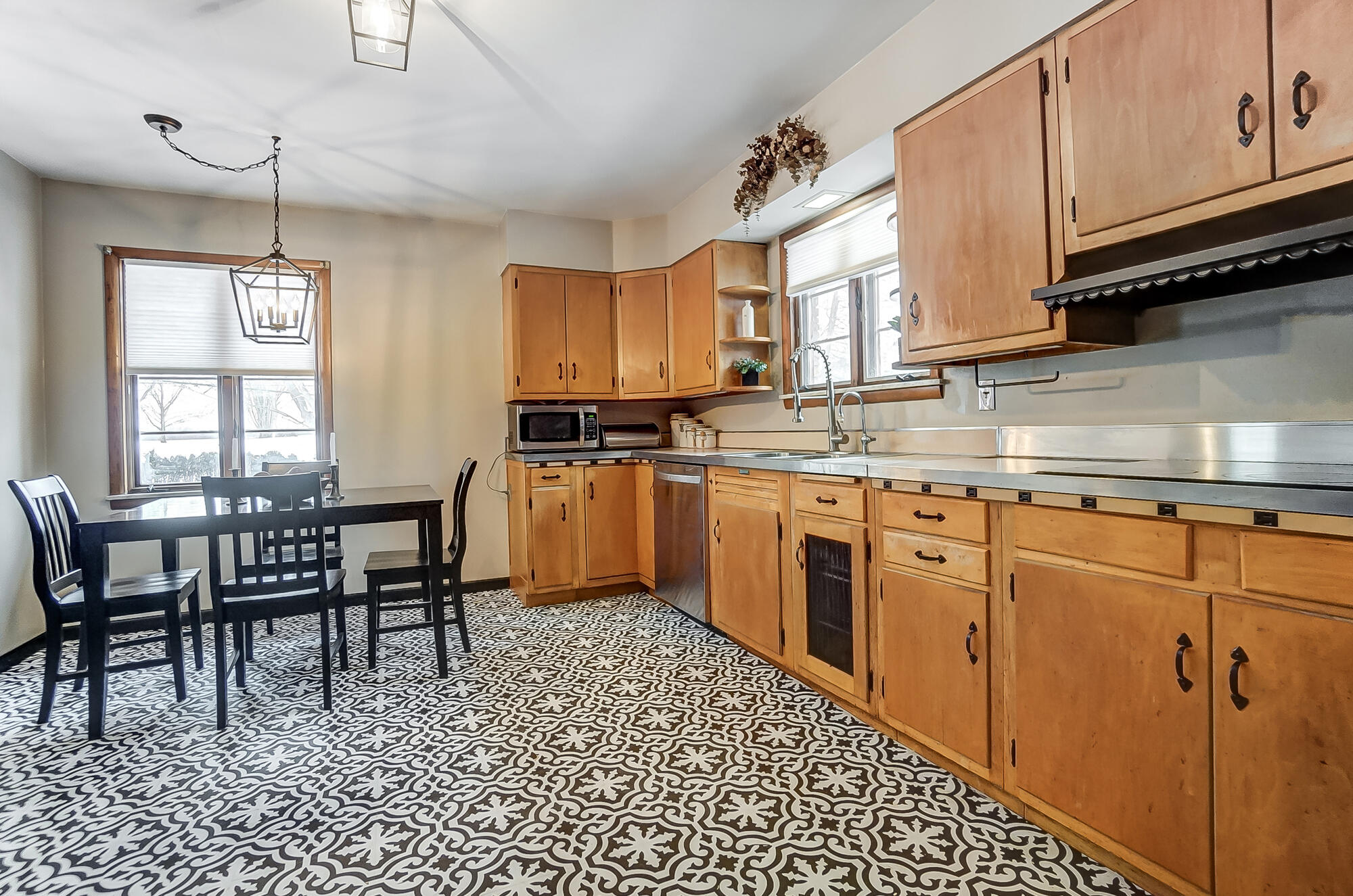 709 Shrine Road, Springfield, Ohio 45504