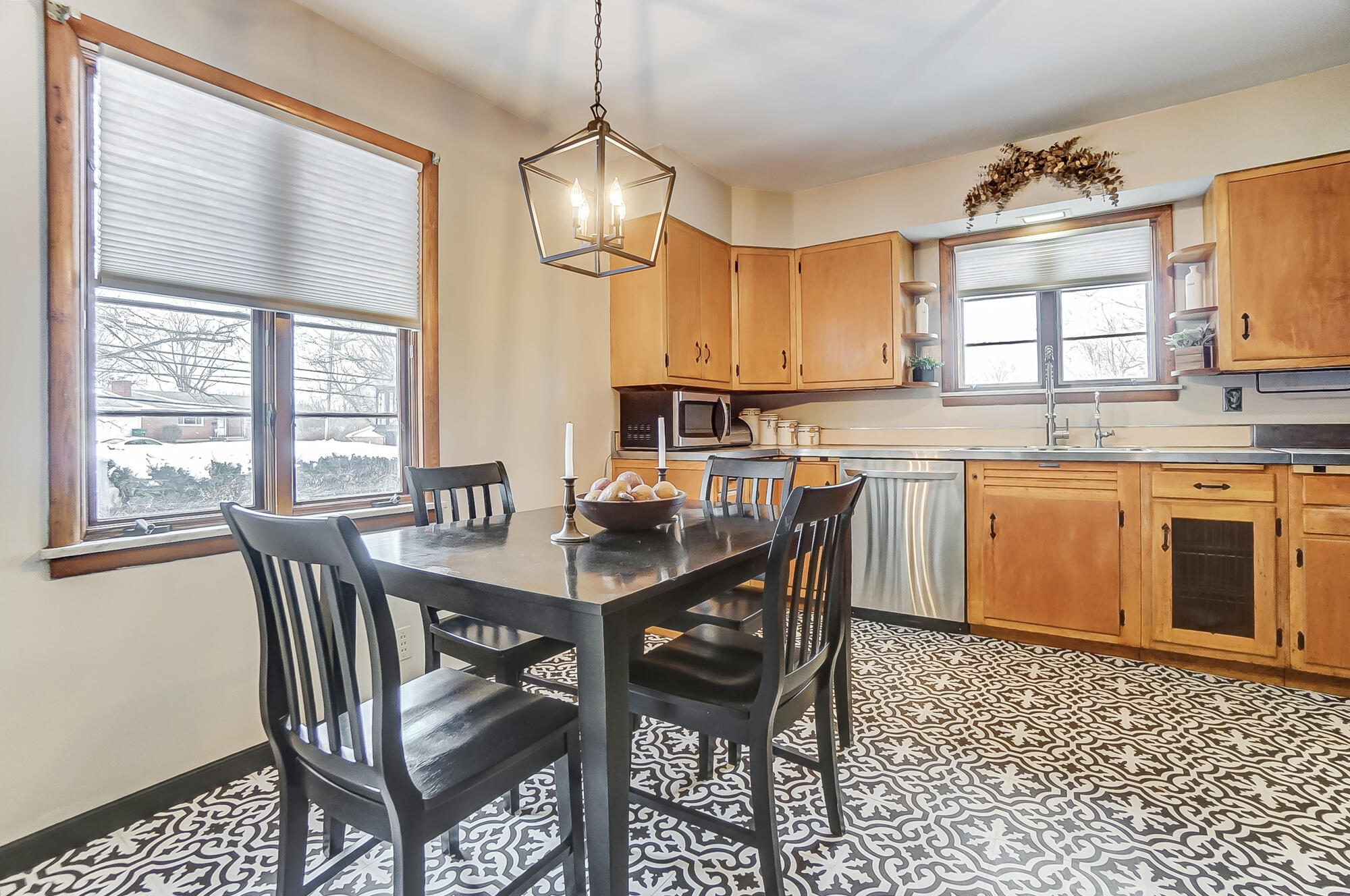 709 Shrine Road, Springfield, Ohio 45504