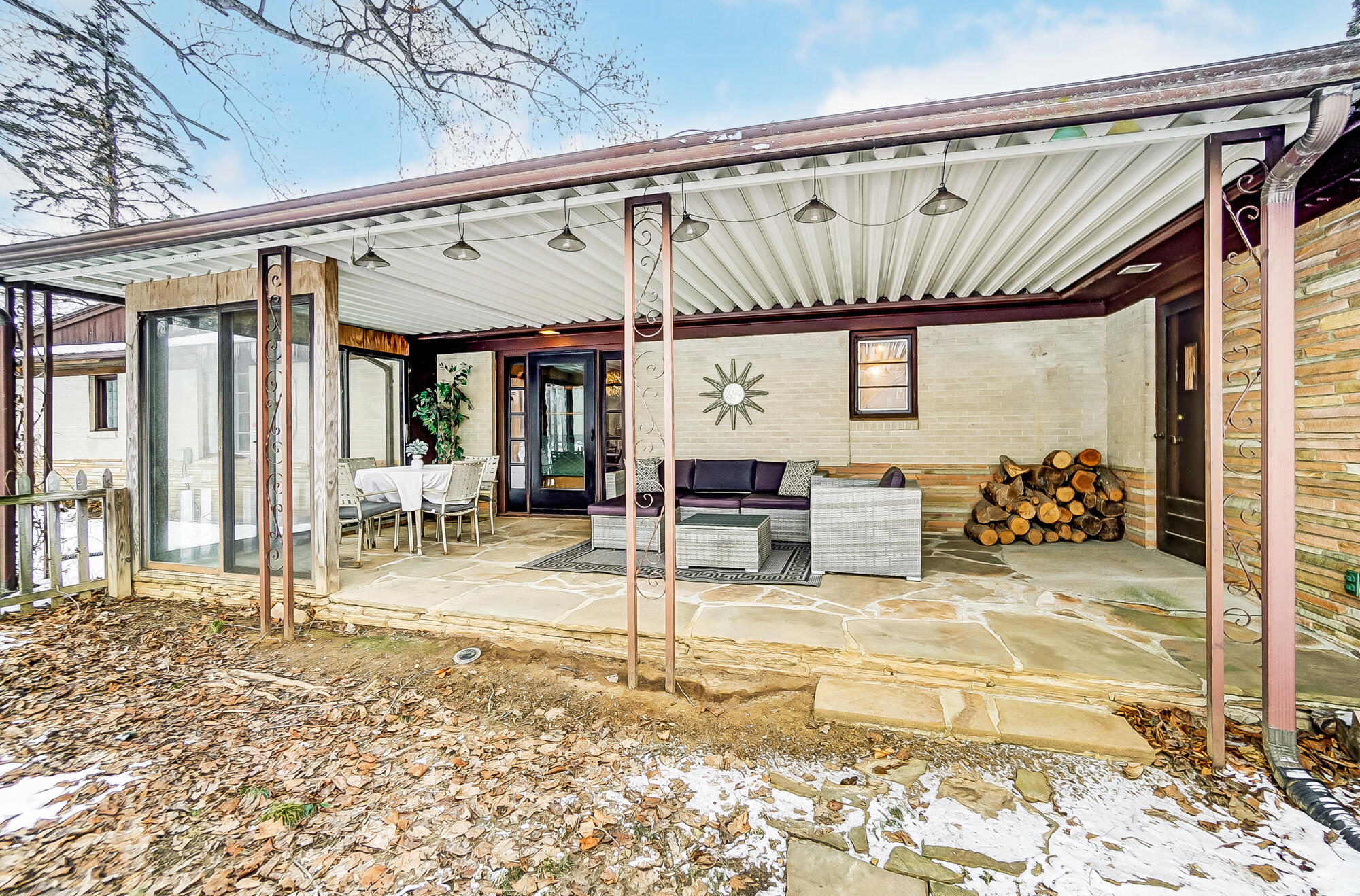 709 Shrine Road, Springfield, Ohio 45504