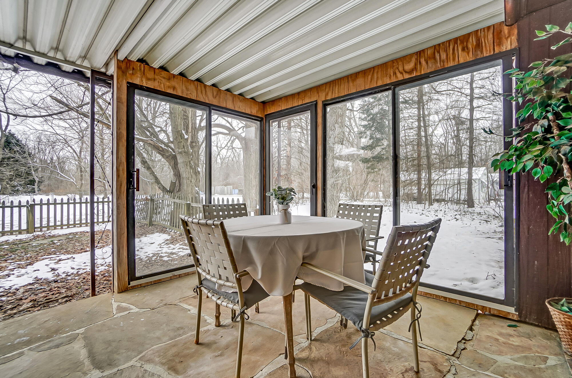 709 Shrine Road, Springfield, Ohio 45504