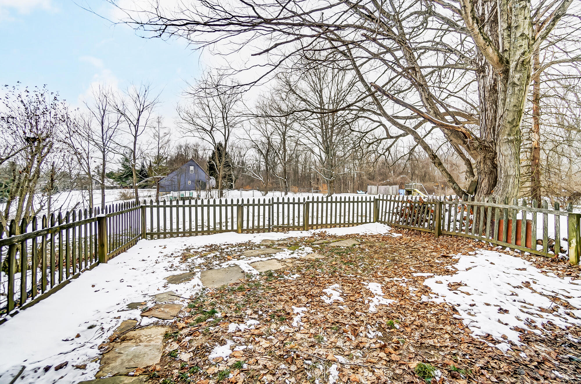 709 Shrine Road, Springfield, Ohio 45504