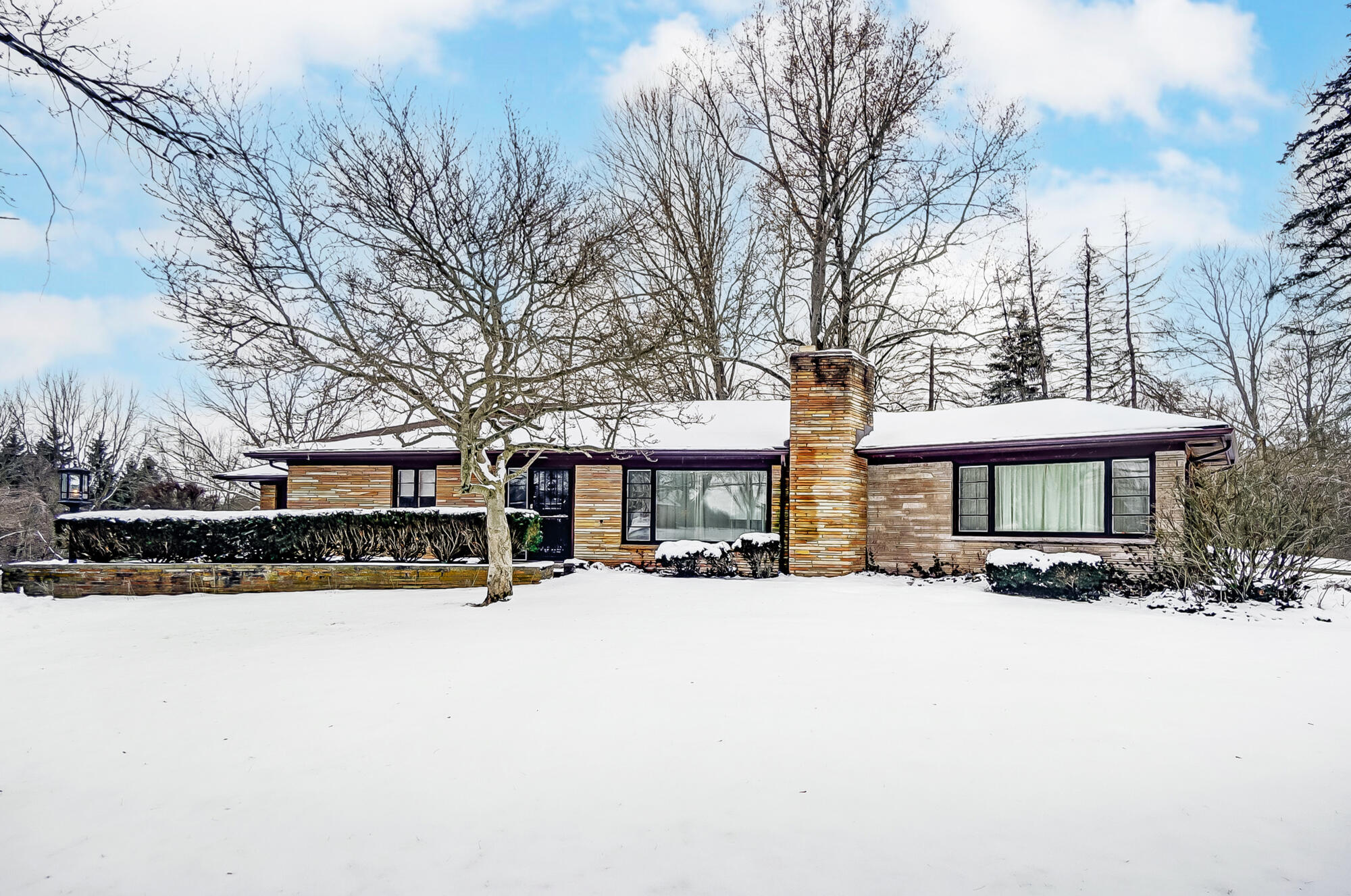 709 Shrine Road, Springfield, Ohio 45504