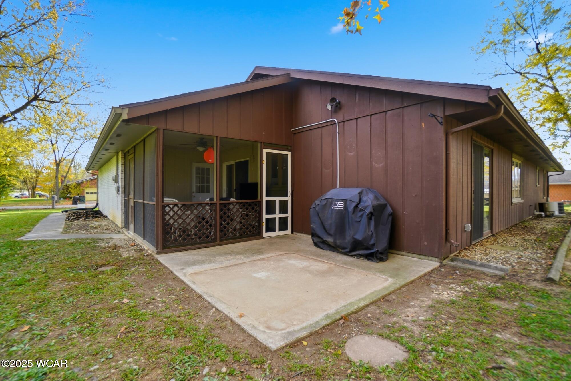 2517 Hall Drive, Lima, Ohio