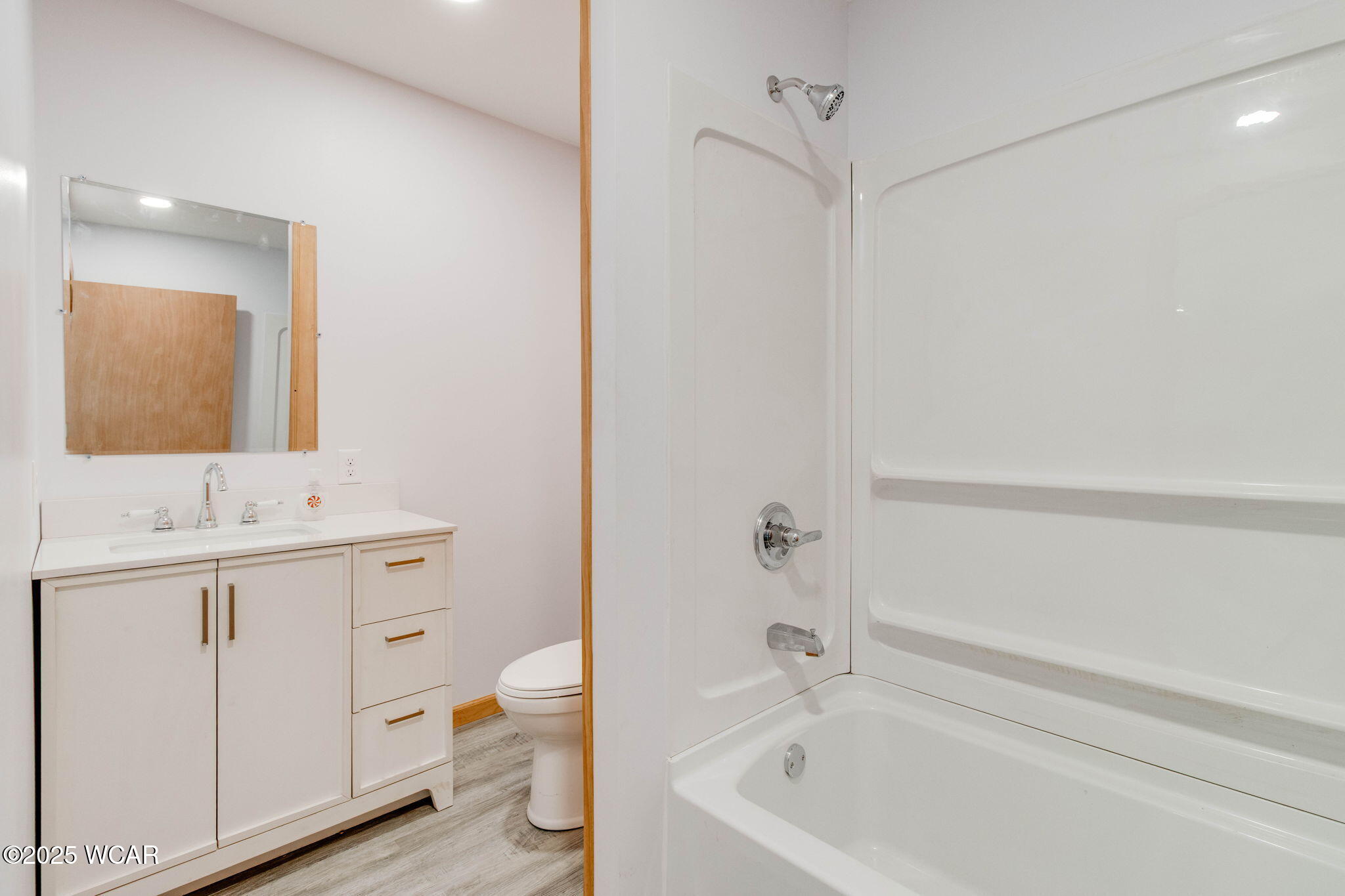 201 Wall Street, Cairo, Ohio