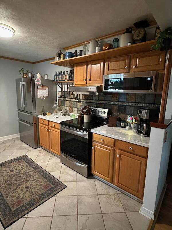 2434 Burnett Rd Road, Springfield, Ohio 45505