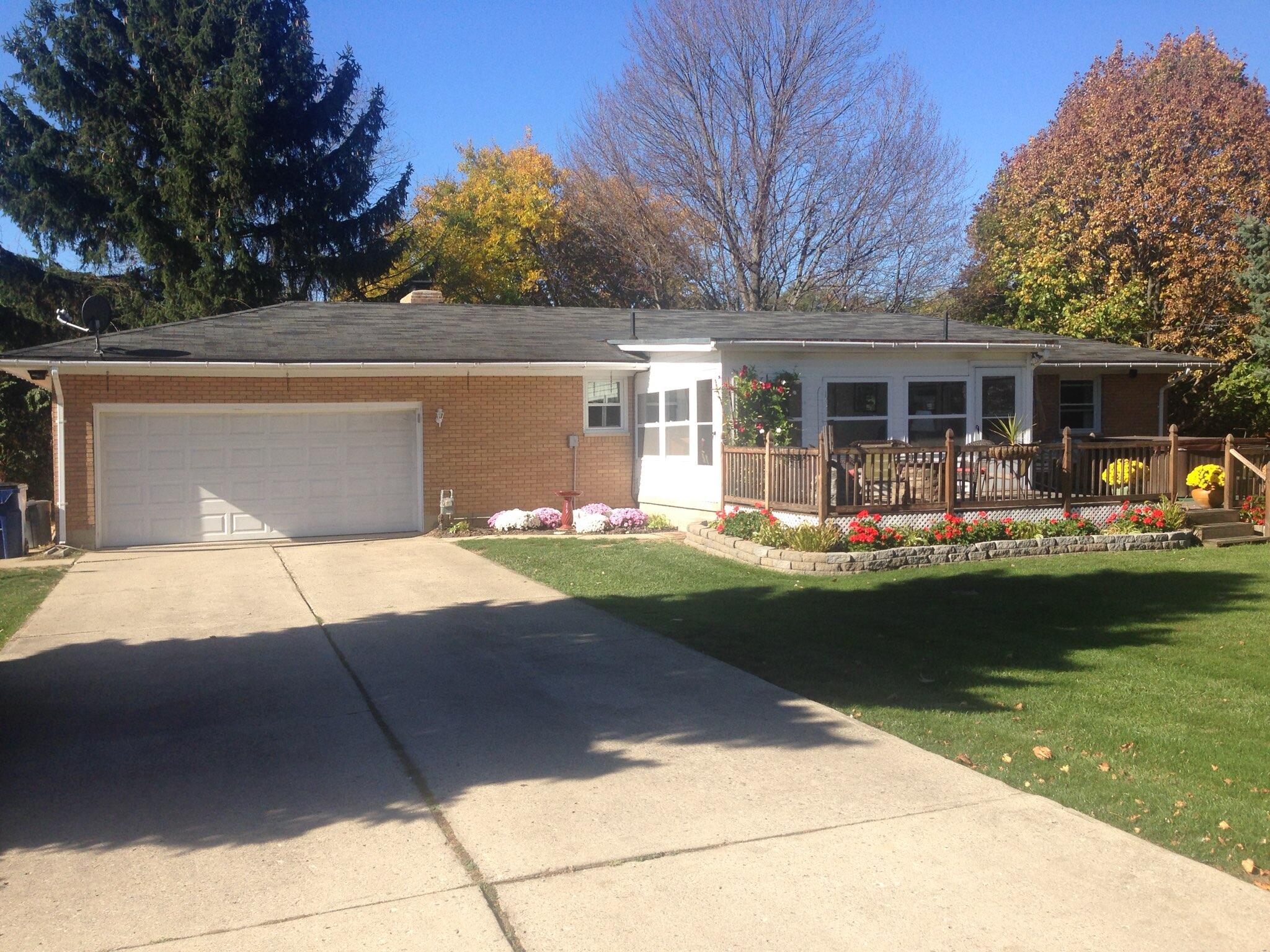 2434 Burnett Rd Road, Springfield, Ohio 45505