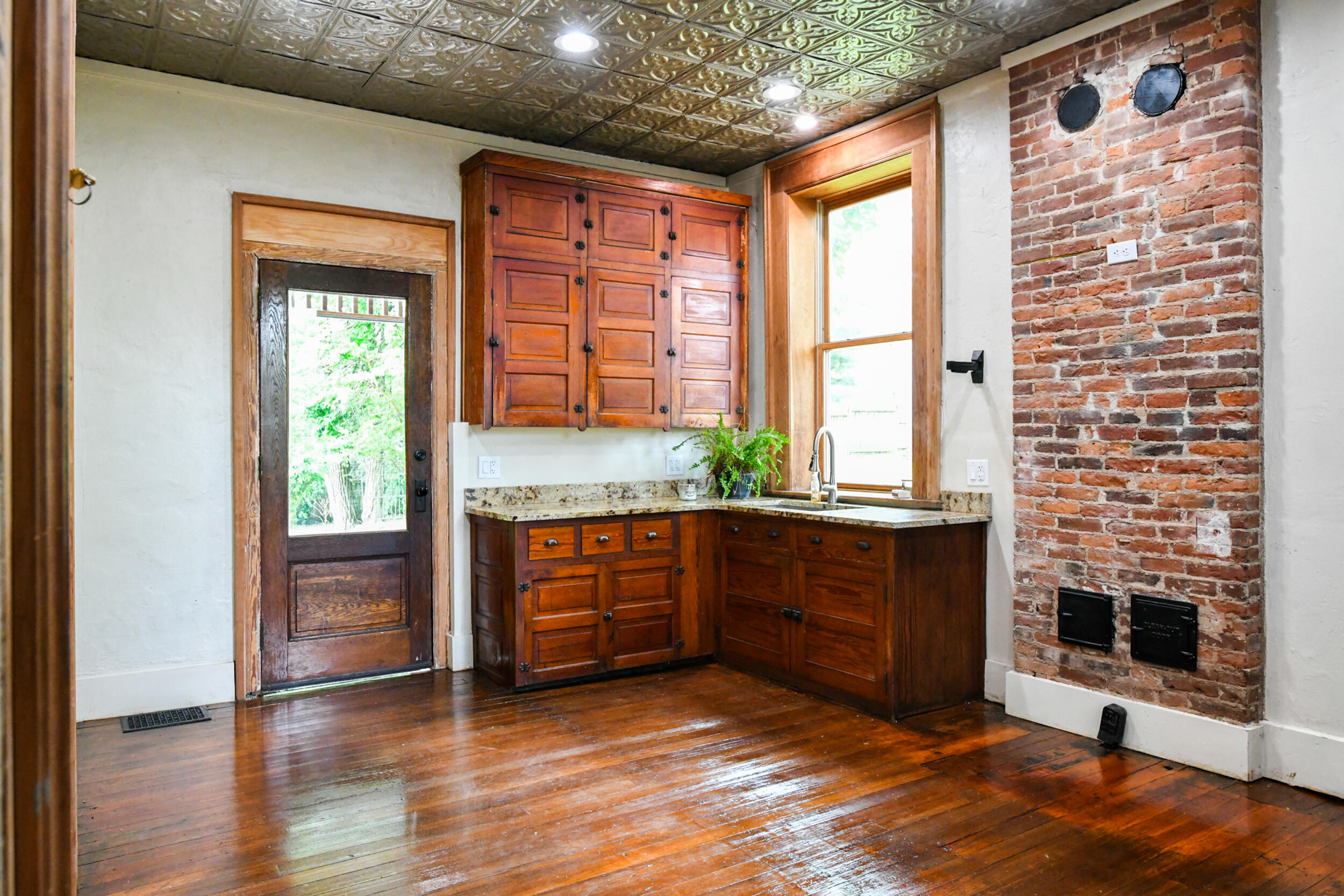 361 Upper Valley Pike, Springfield, Ohio 45504