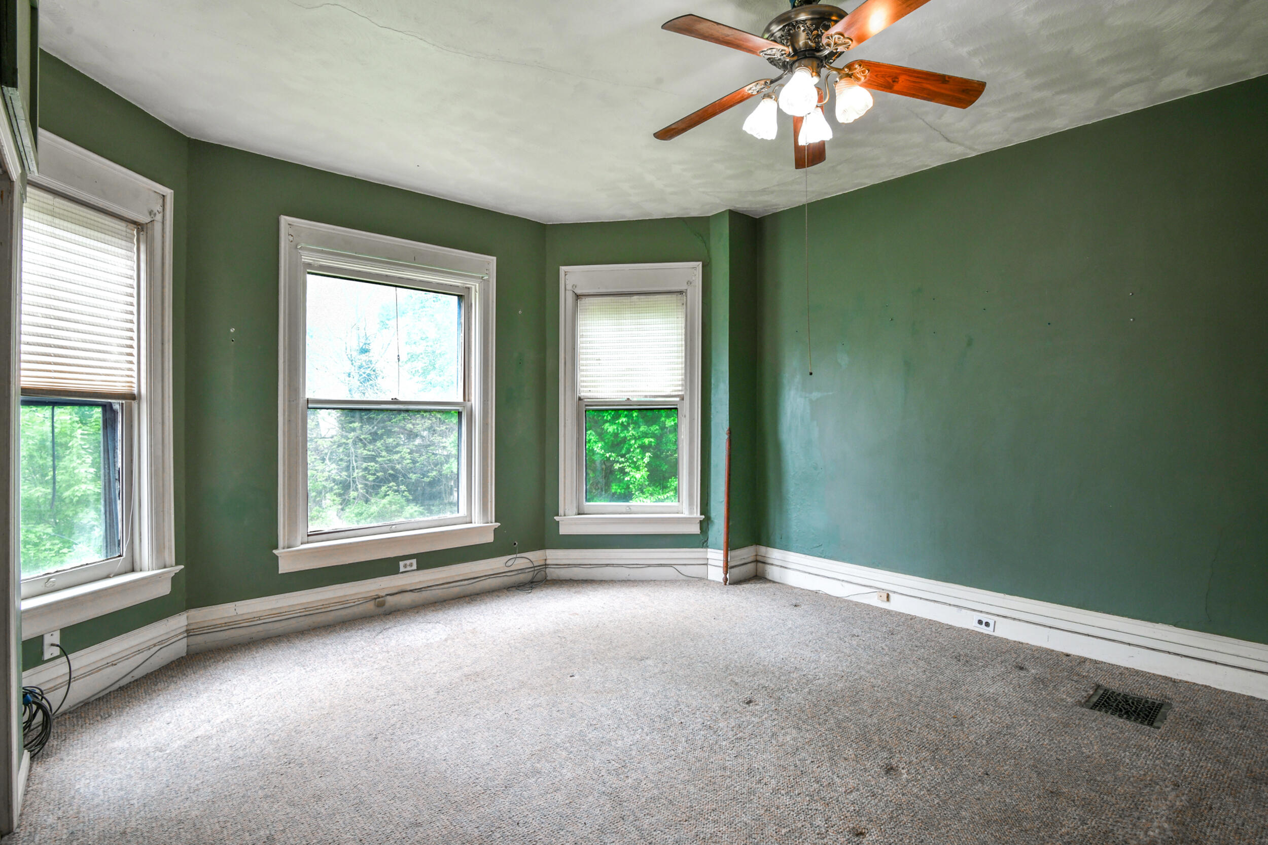 361 Upper Valley Pike, Springfield, Ohio 45504