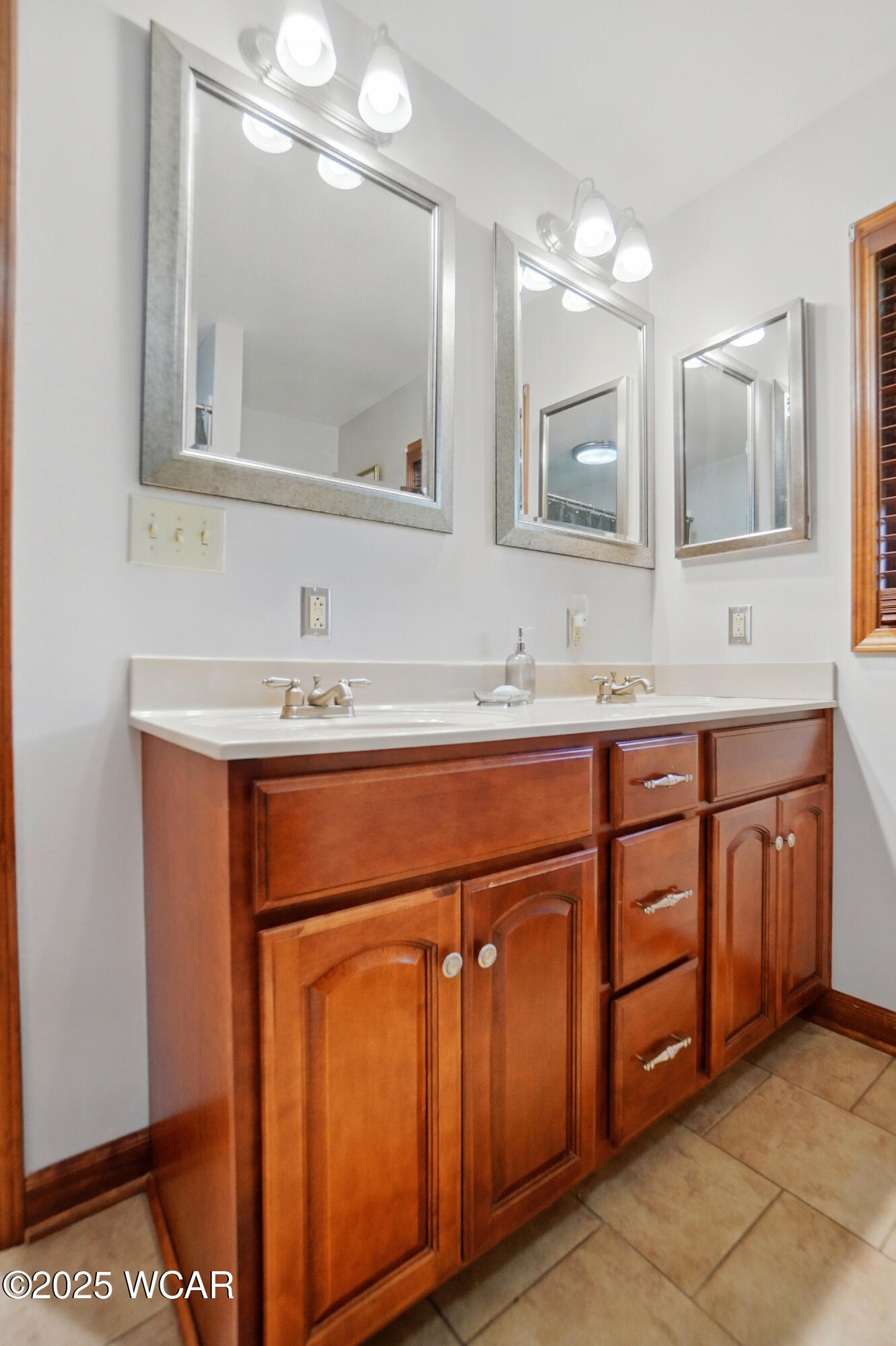 11787 County Road 180, Findlay, Ohio