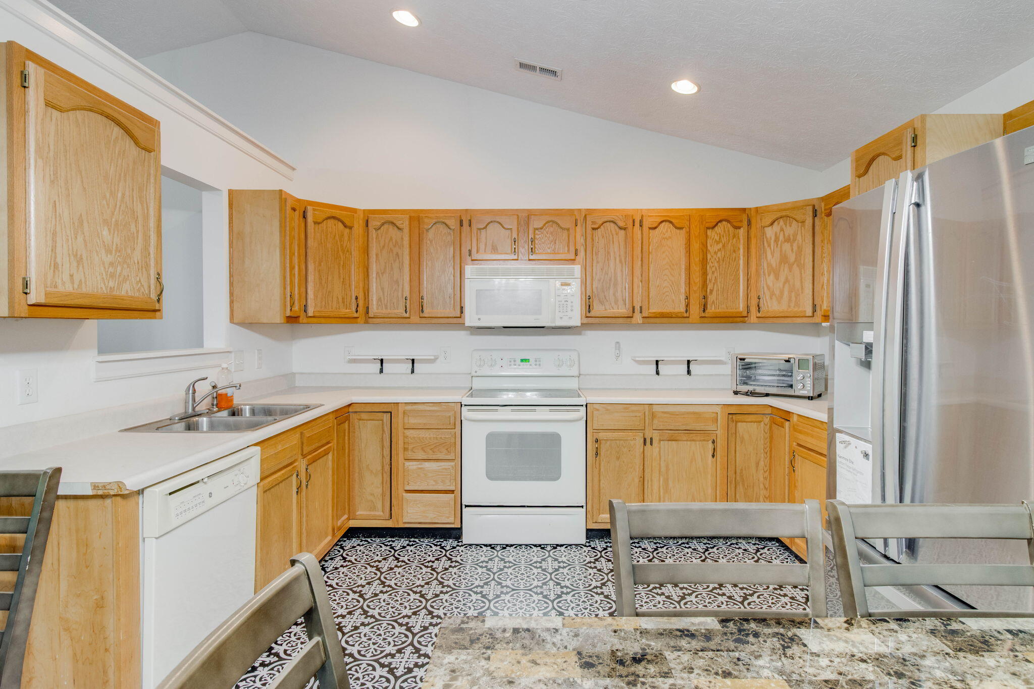 4214 Pheasant Court, Huber Heights, Ohio 45424