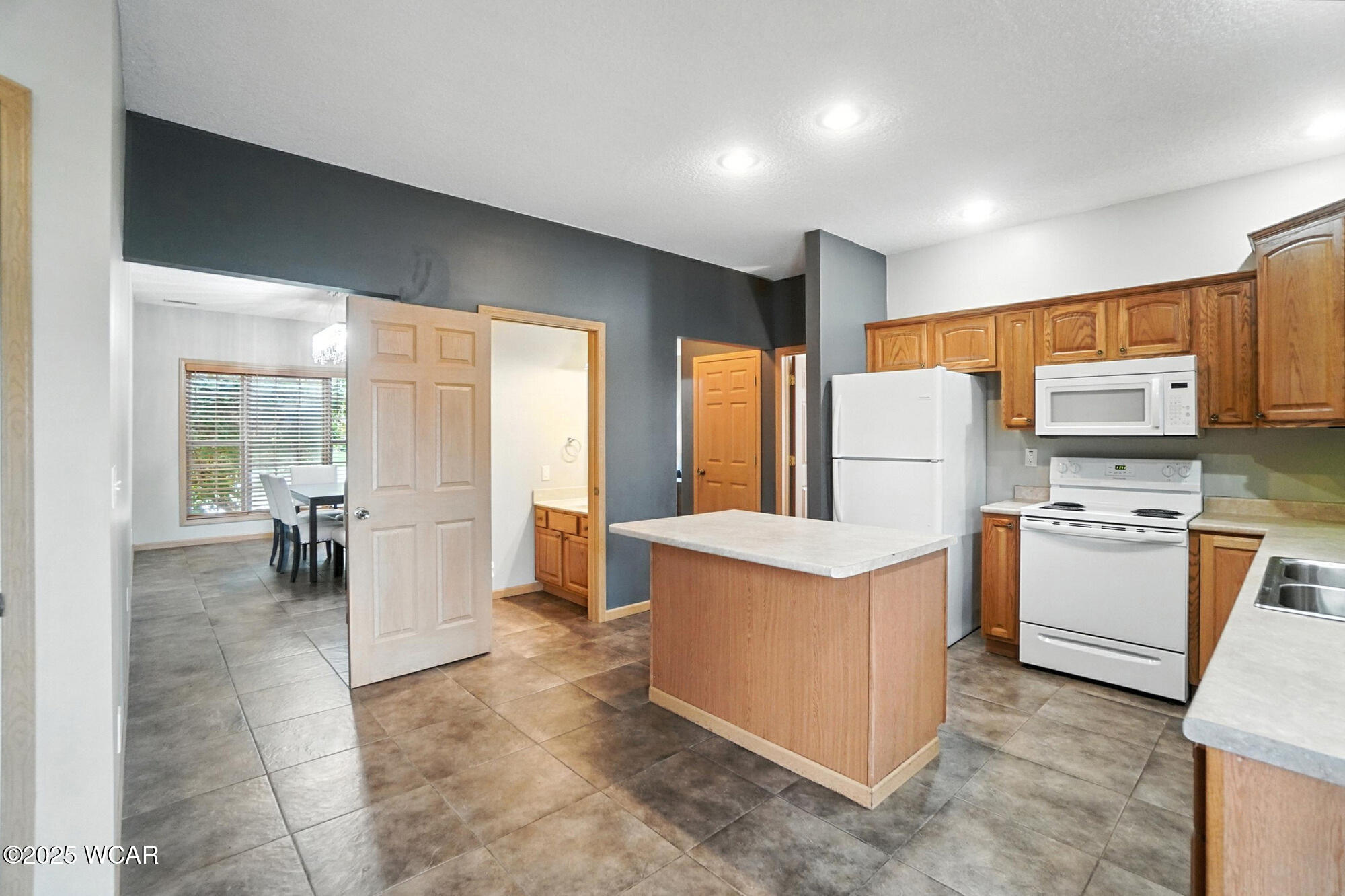 2921 Lilly Drive, Lima, Ohio