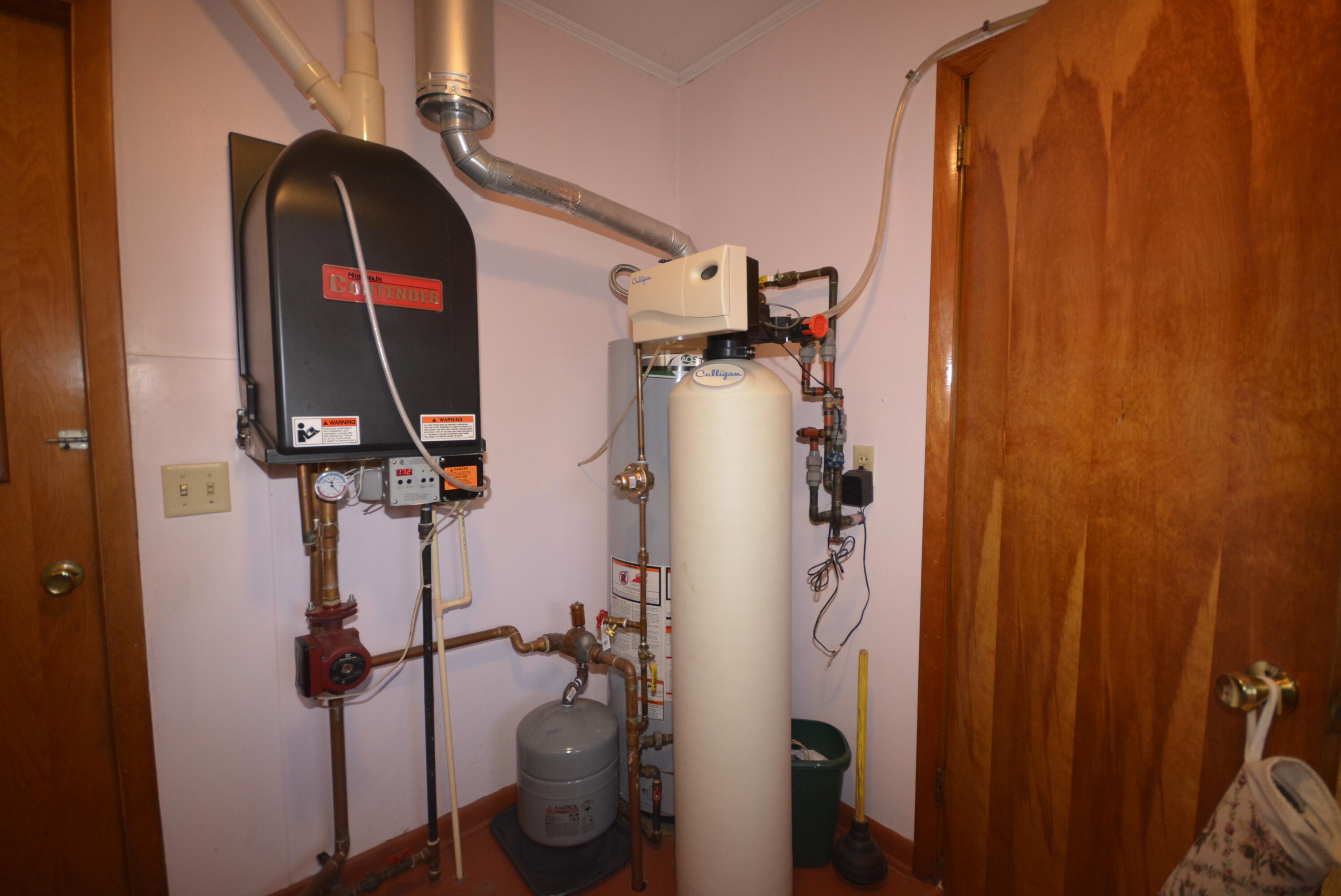 406 James Street, Jackson Center, Ohio 45334