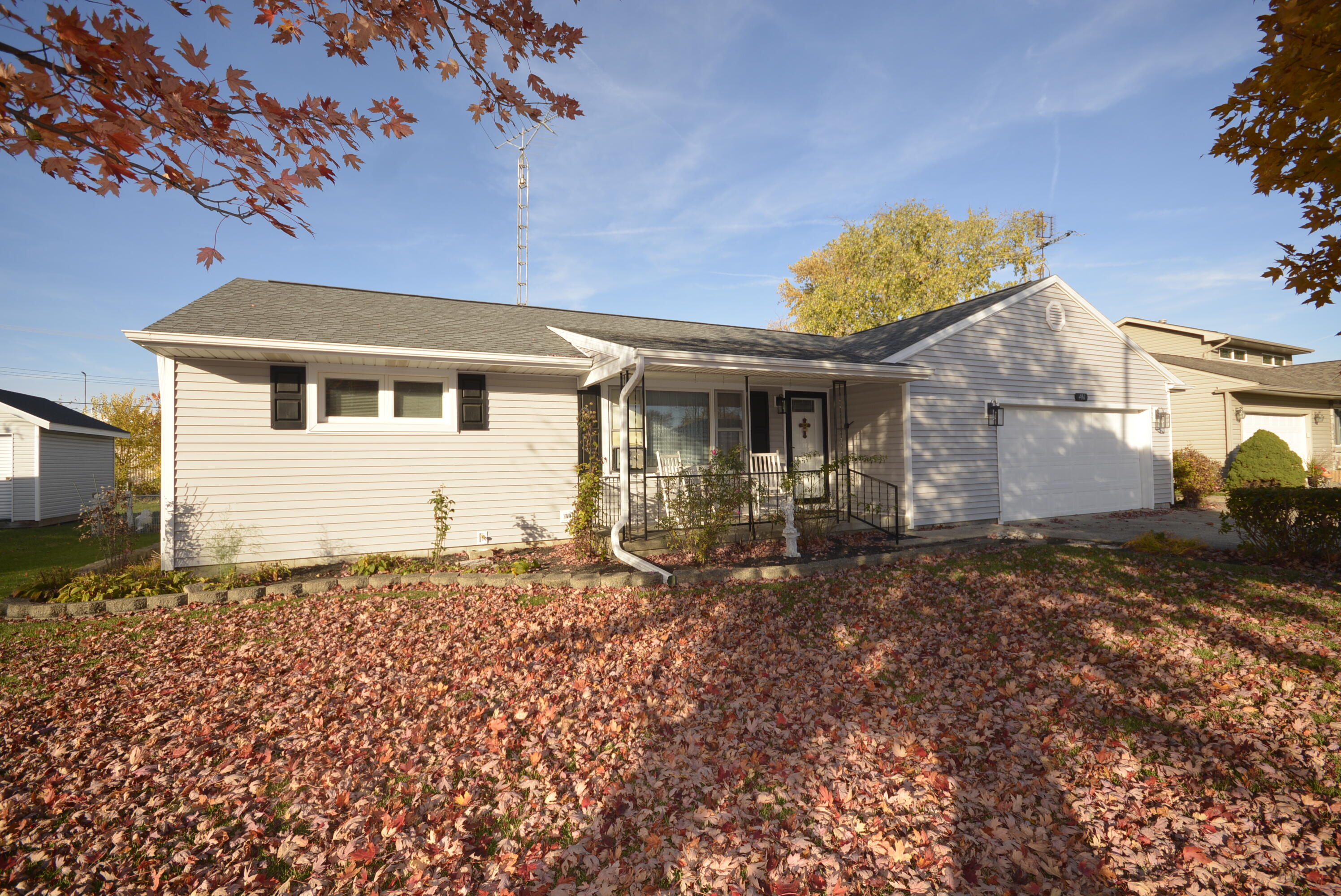 406 James Street, Jackson Center, Ohio 45334