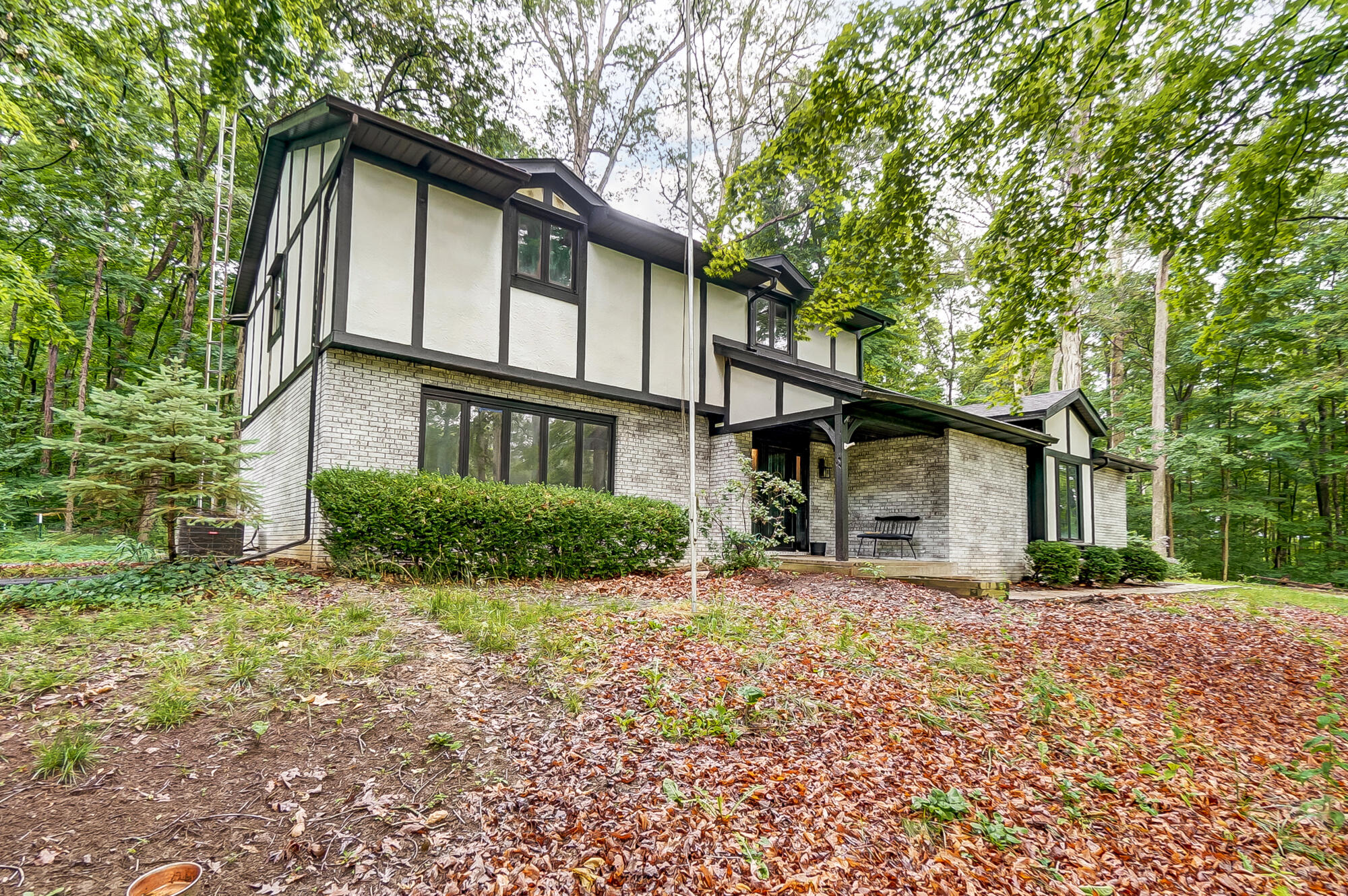 22284 State Route 198, Wapakoneta, Ohio 45895