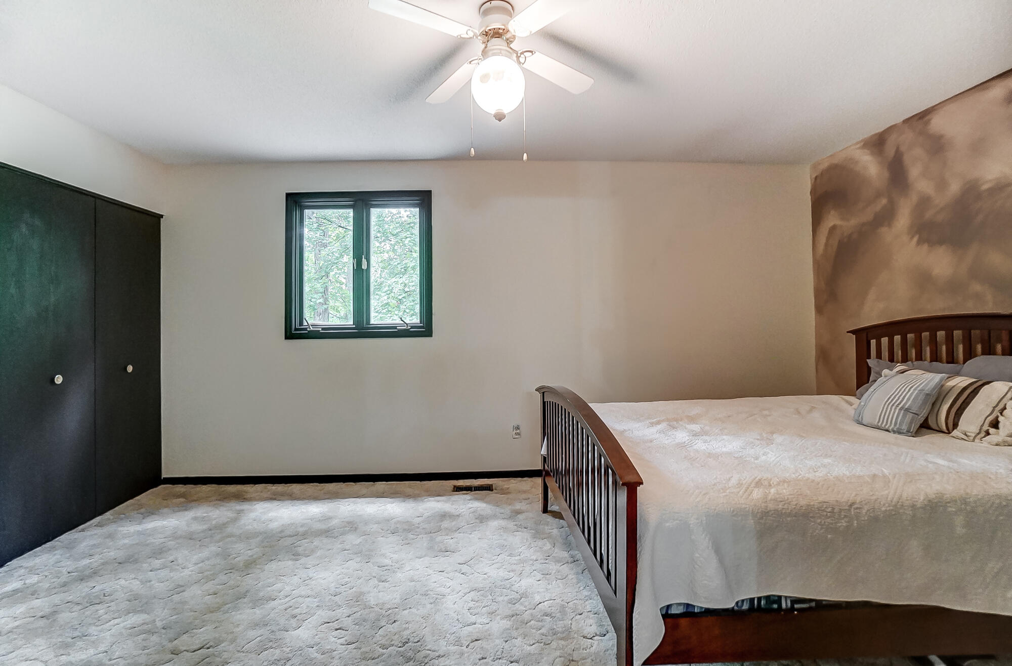 22284 State Route 198, Wapakoneta, Ohio 45895