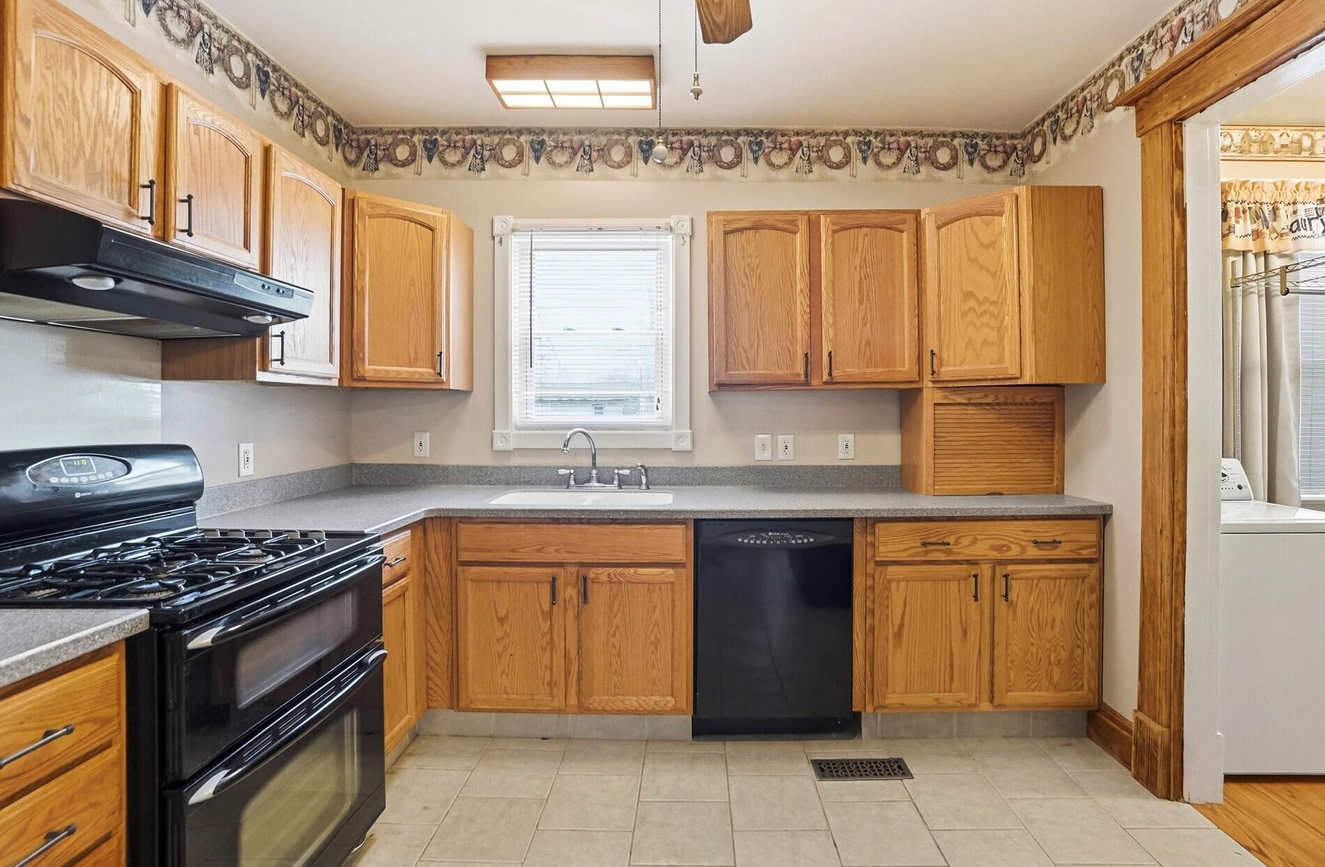 735 Main Street, Lima, Ohio 45801