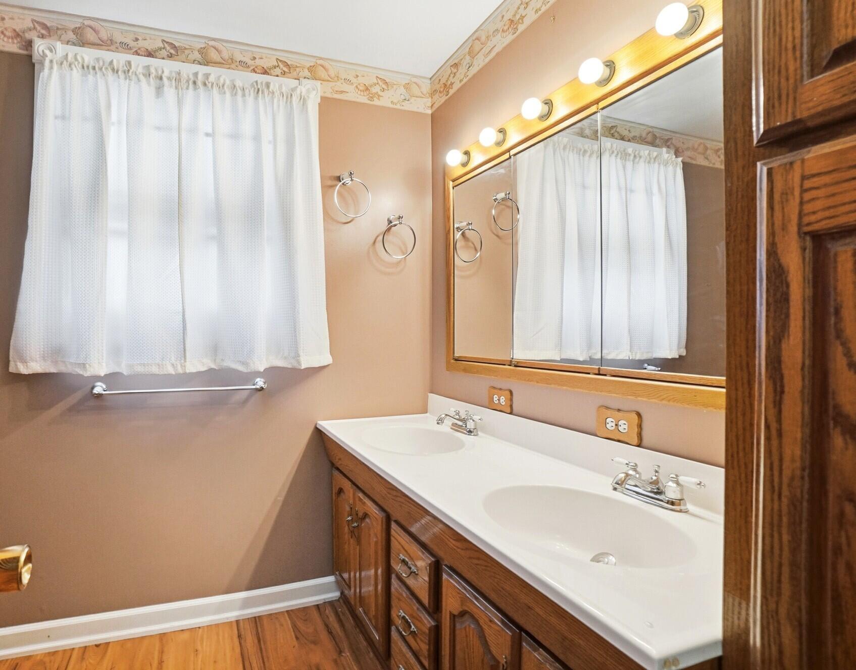 735 Main Street, Lima, Ohio 45801