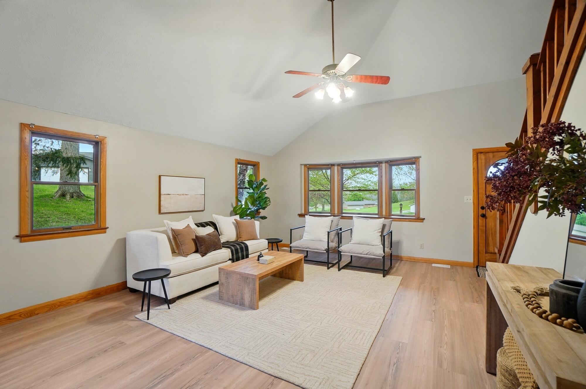 81 Country Road, Urbana, Ohio 43078