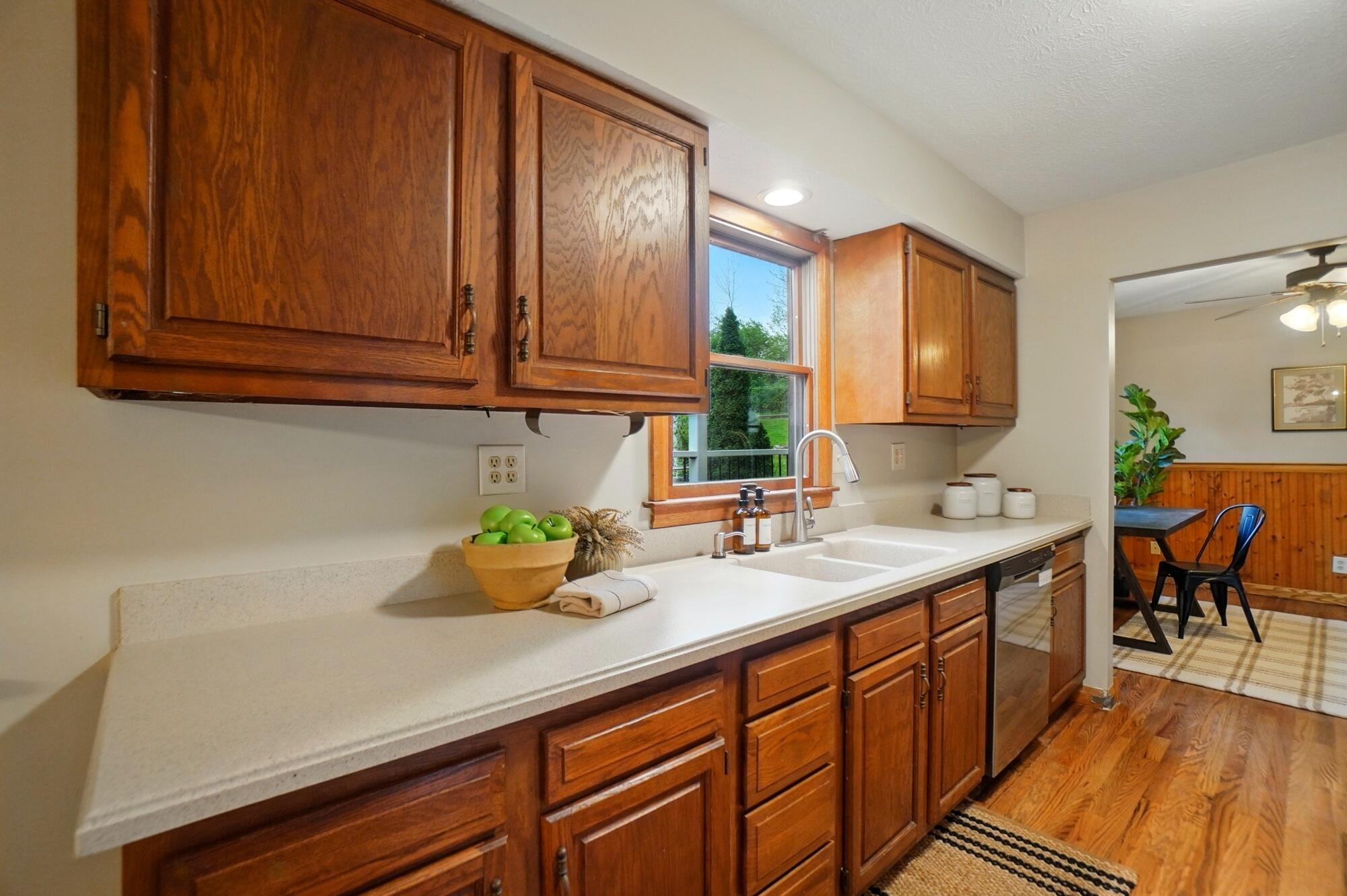 81 Country Road, Urbana, Ohio 43078