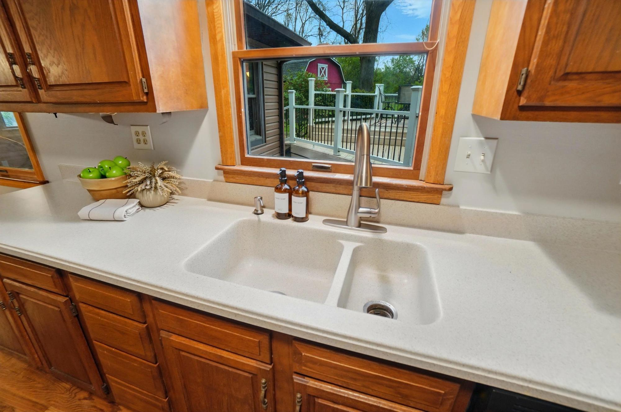 81 Country Road, Urbana, Ohio 43078