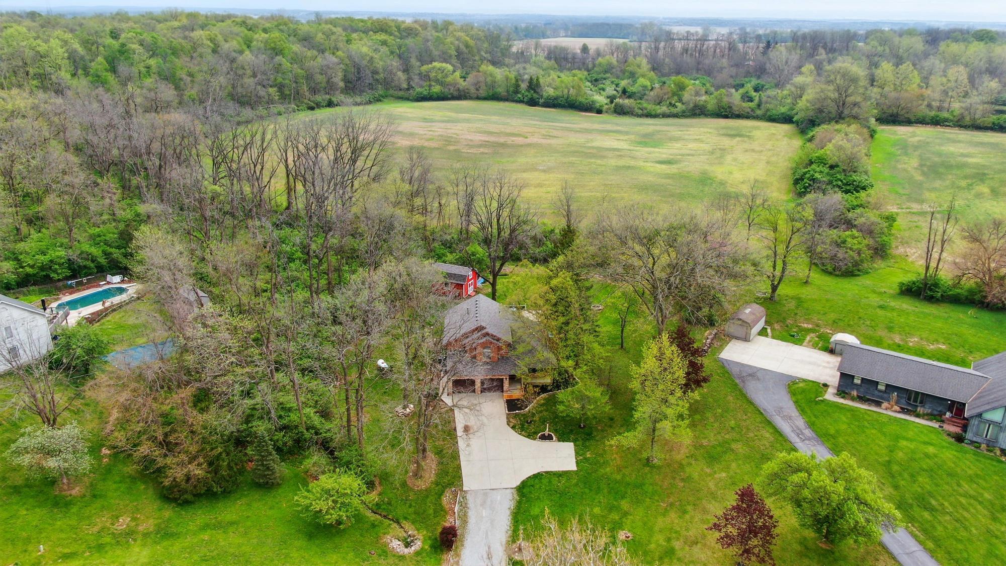 81 Country Road, Urbana, Ohio 43078