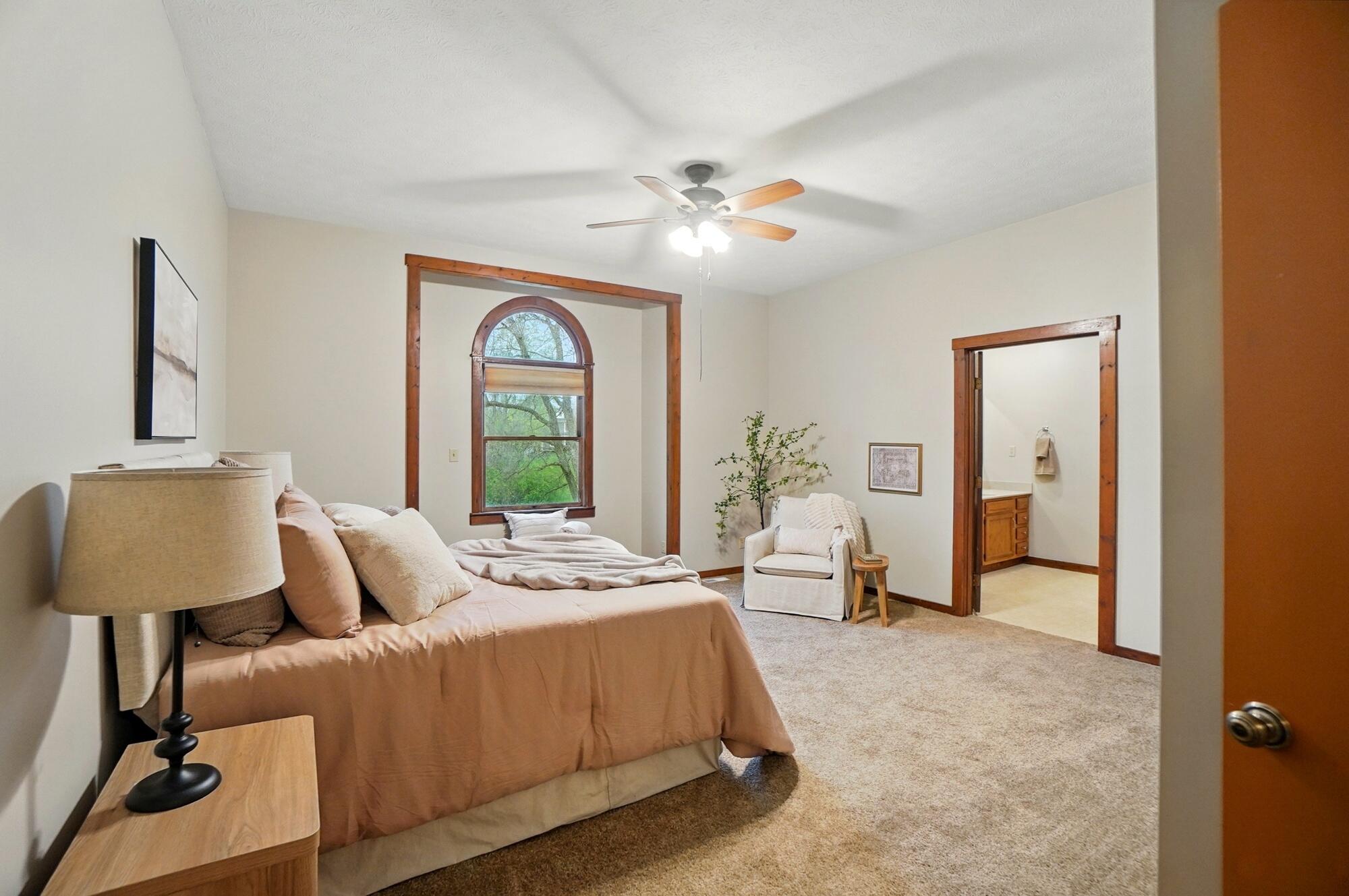 81 Country Road, Urbana, Ohio 43078