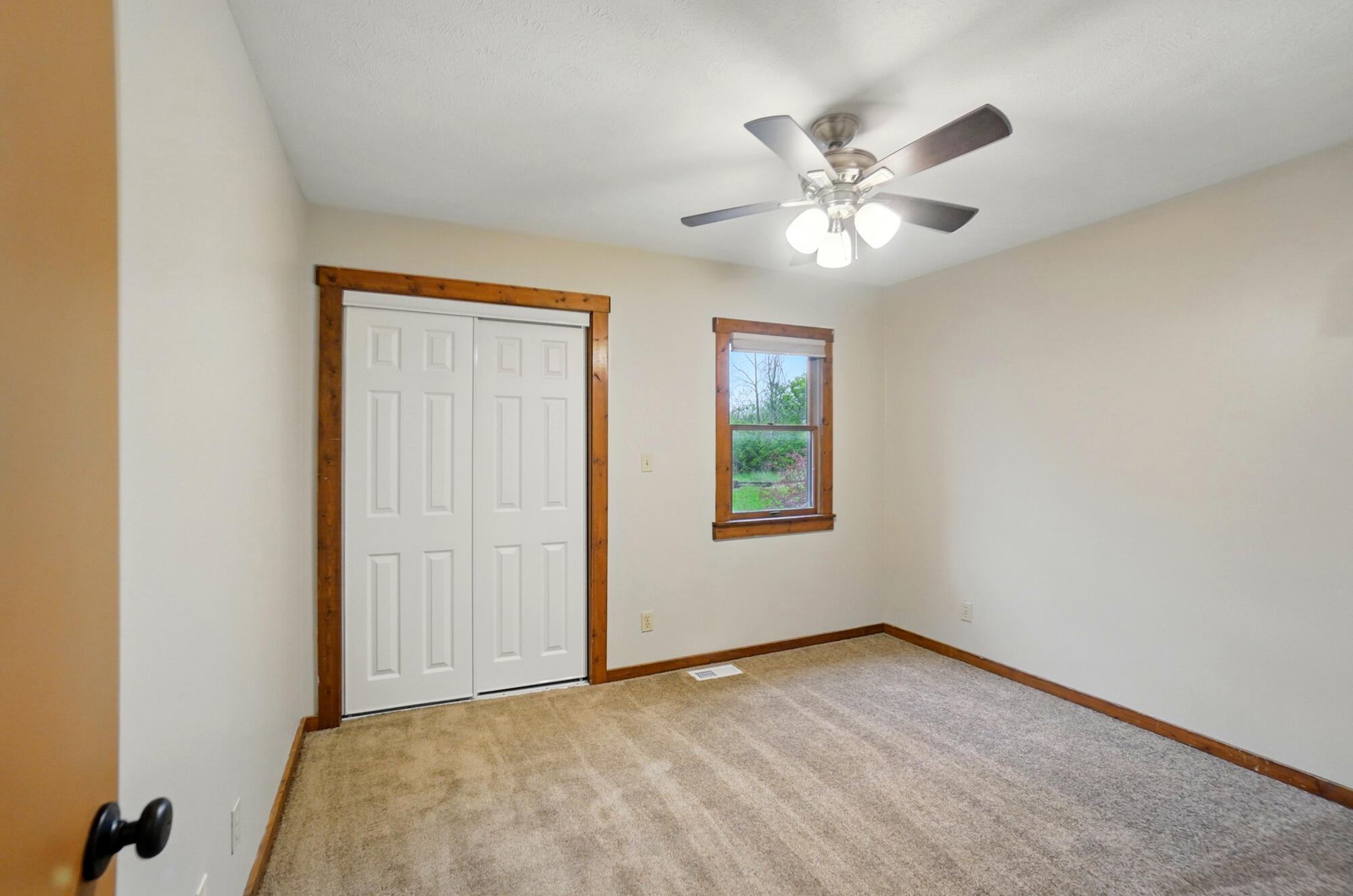 81 Country Road, Urbana, Ohio 43078