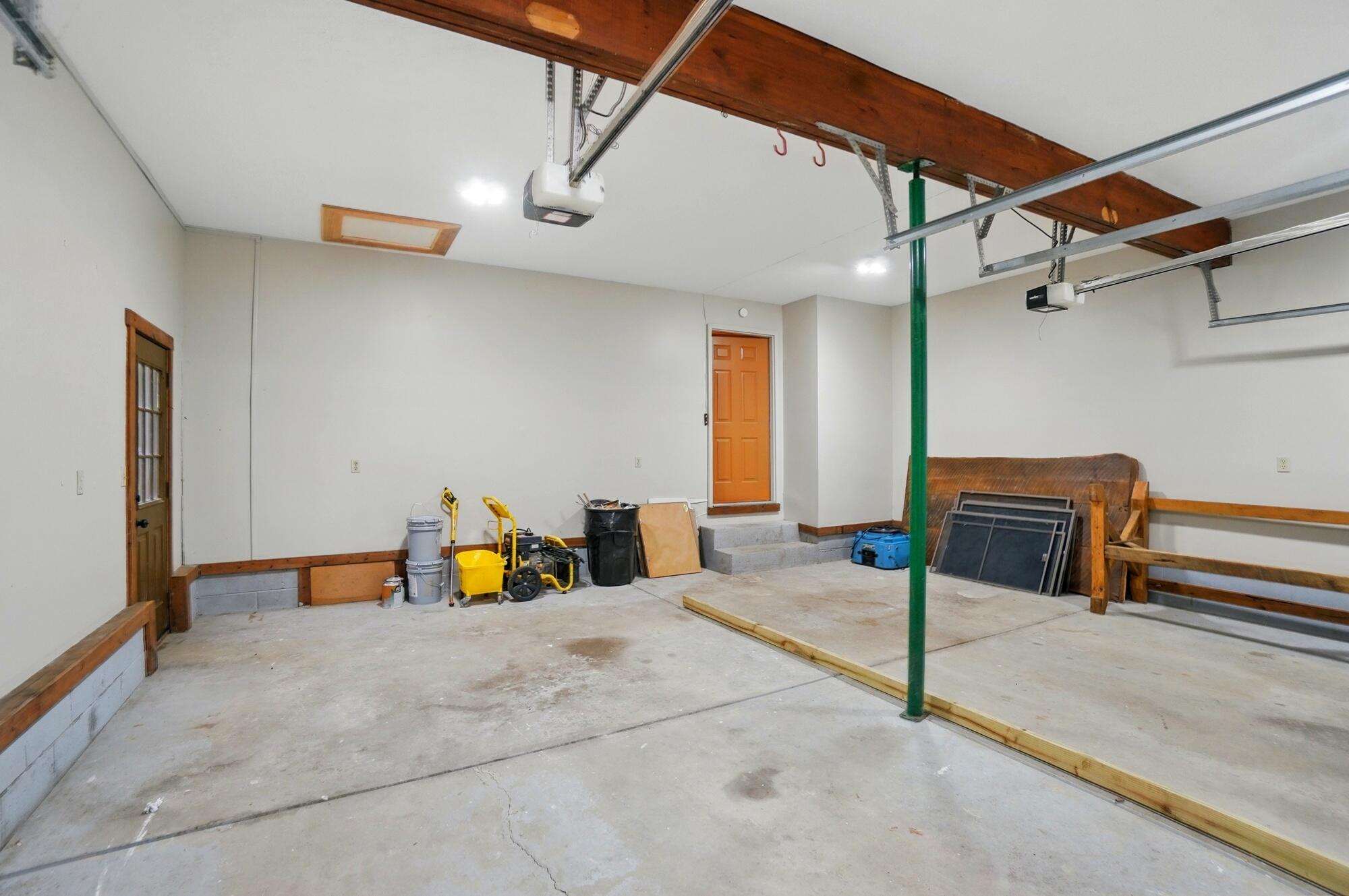 81 Country Road, Urbana, Ohio 43078