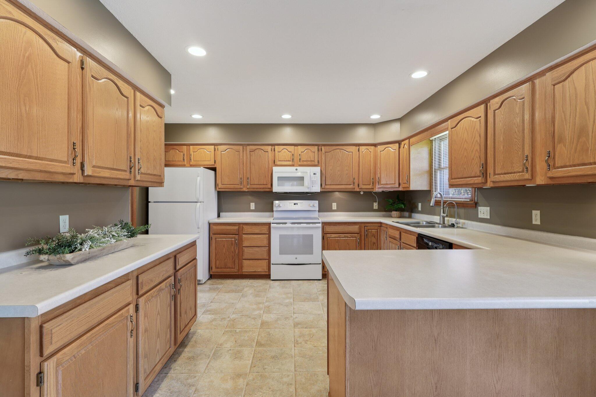 760 Birchwood Drive, Greenville, Ohio 45331