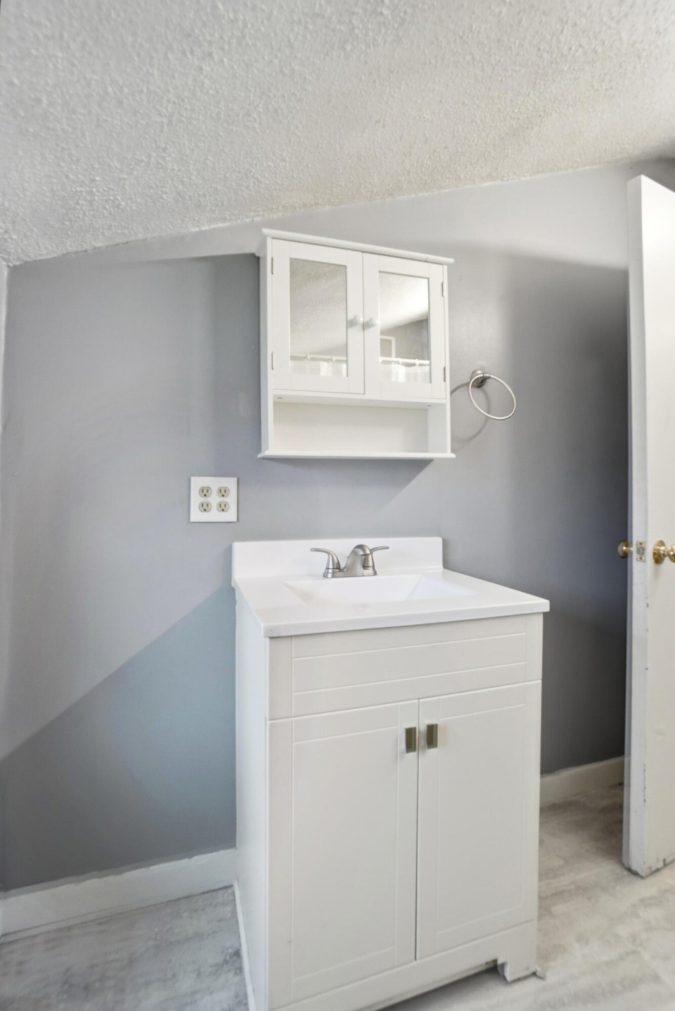 2327 Phillips Road, Harrod, Ohio 45850