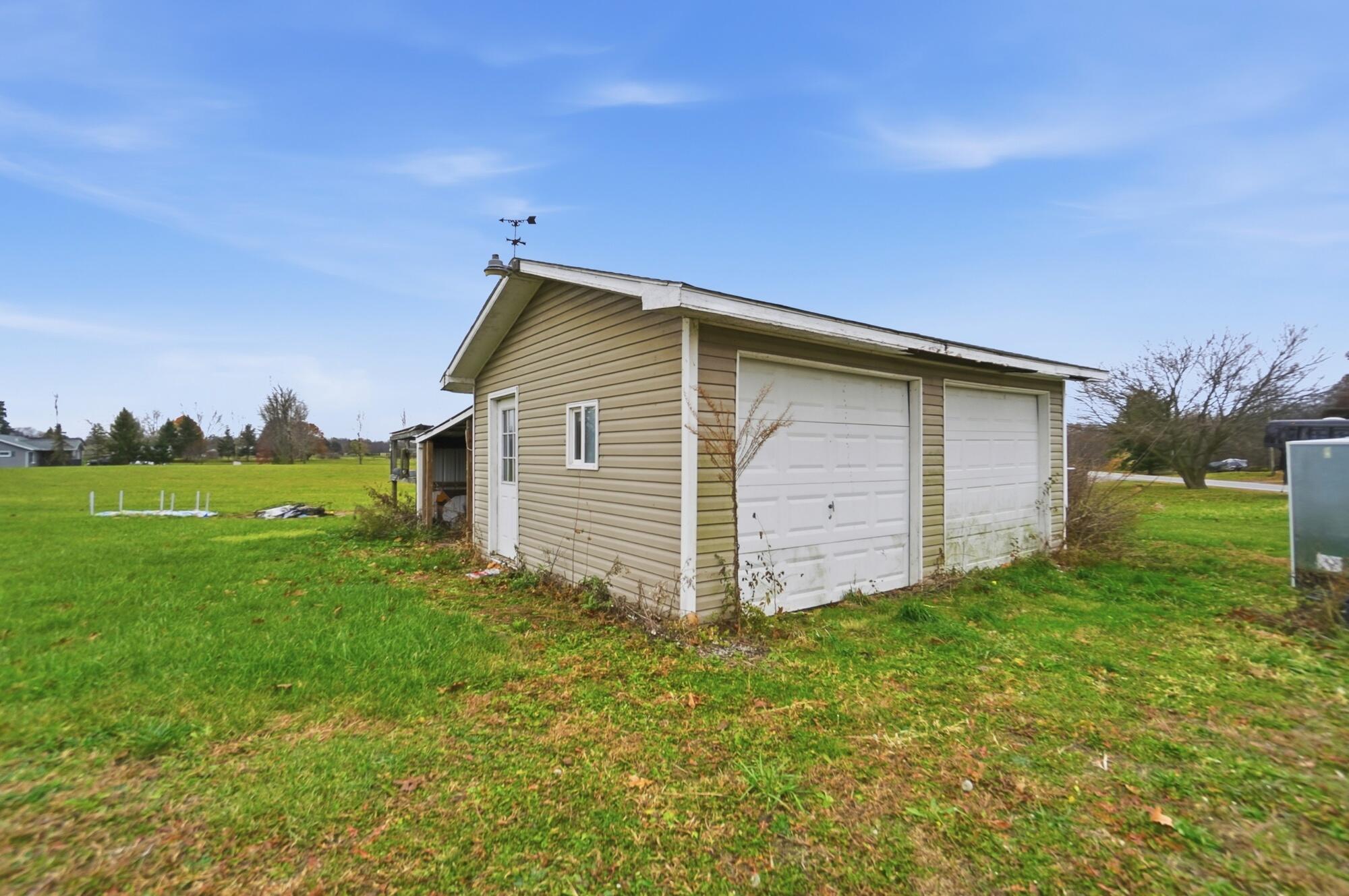 2327 Phillips Road, Harrod, Ohio 45850