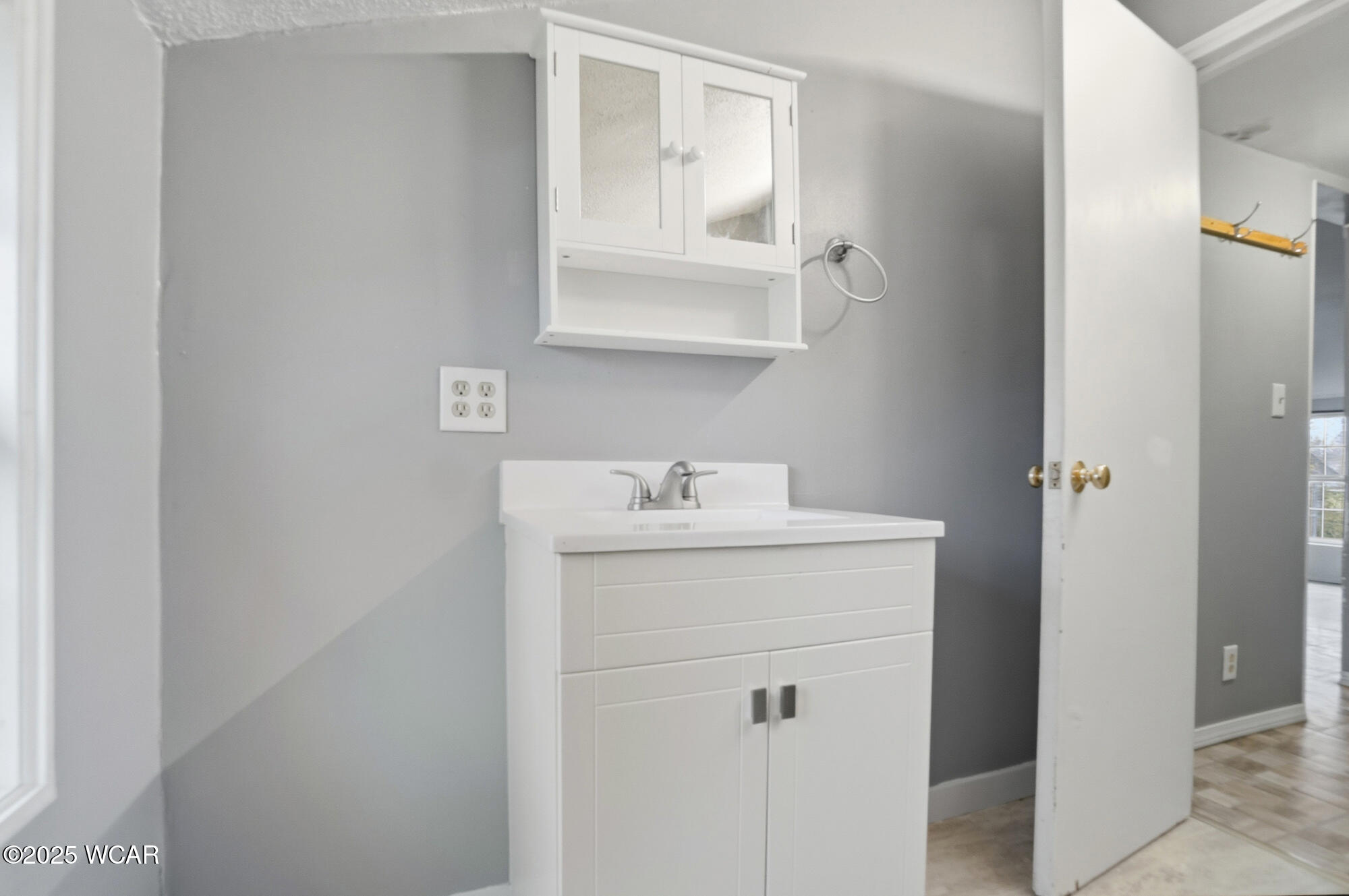 2327 Phillips Road, Harrod, Ohio